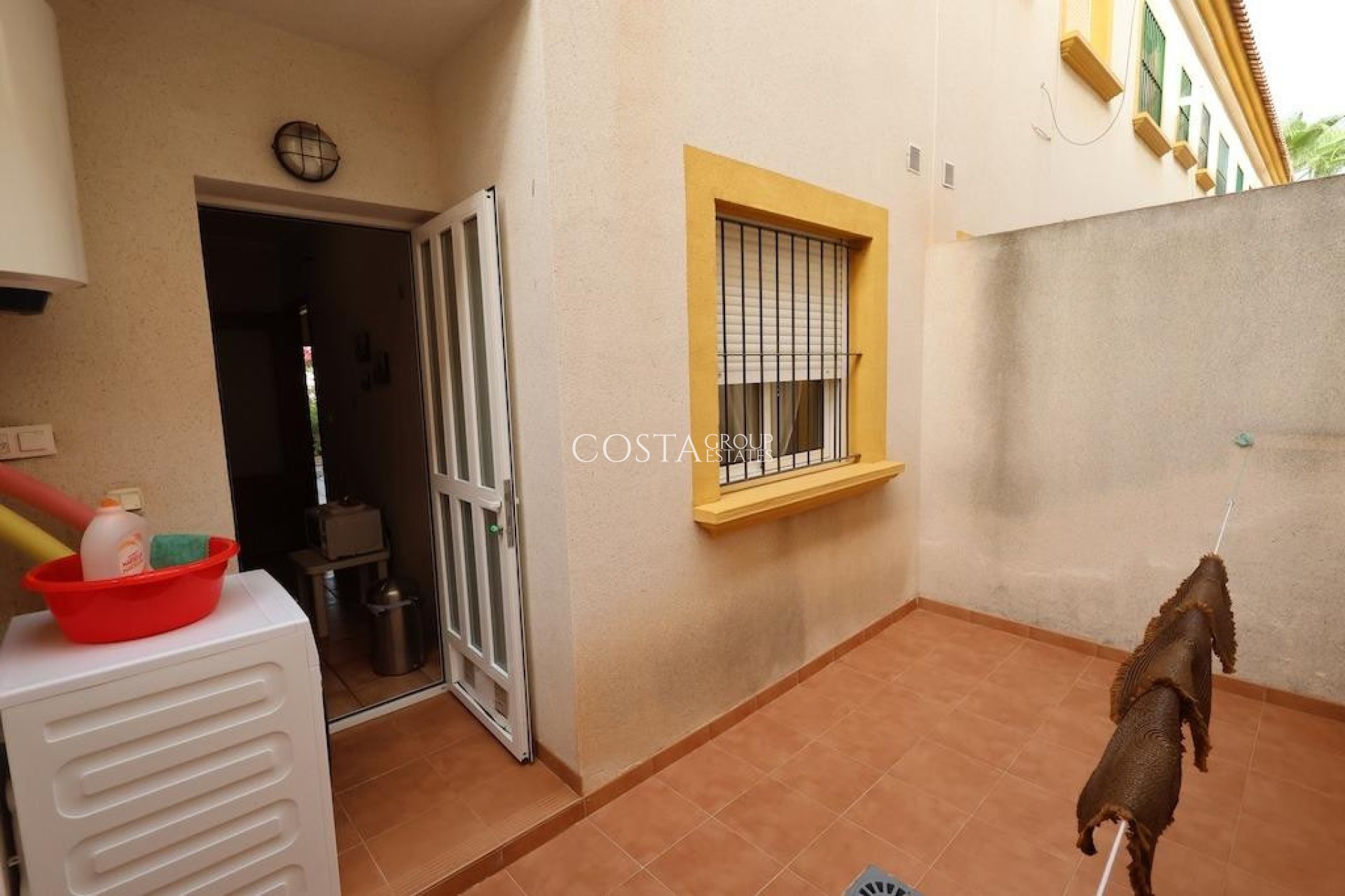 Herverkoop - Villa -
Orihuela Costa - Cabo Roig