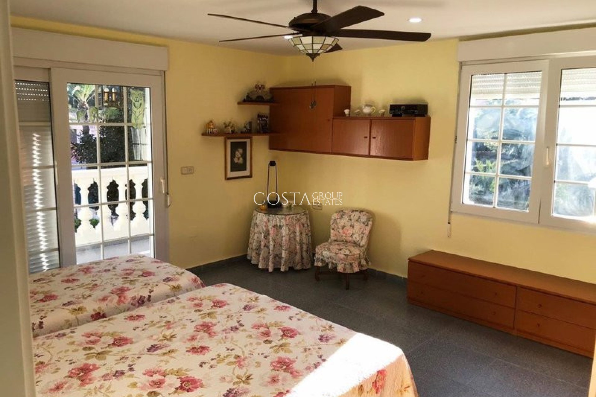 Herverkoop - Villa -
Orihuela Costa - Cabo Roig