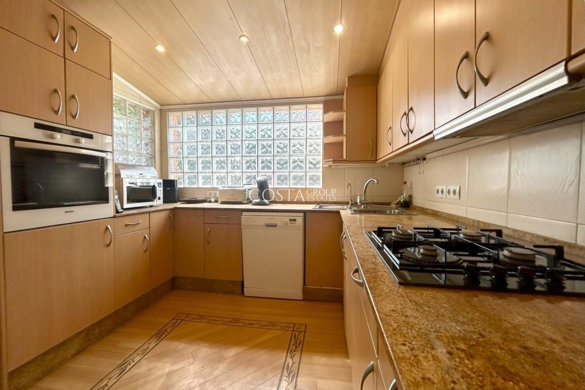 Herverkoop - Villa -
Orihuela Costa - Cabo Roig