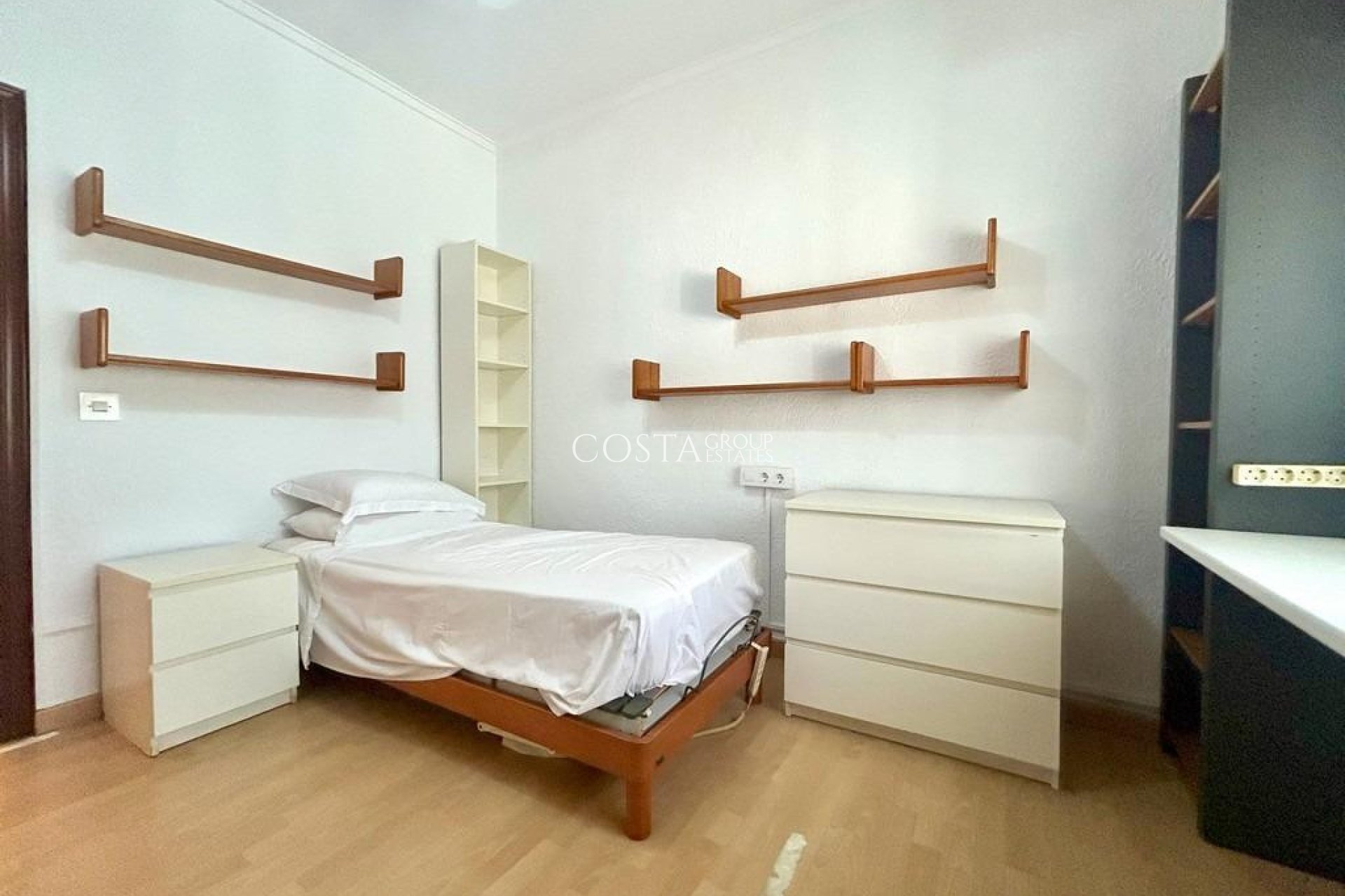 Herverkoop - Villa -
Orihuela Costa - Cabo Roig