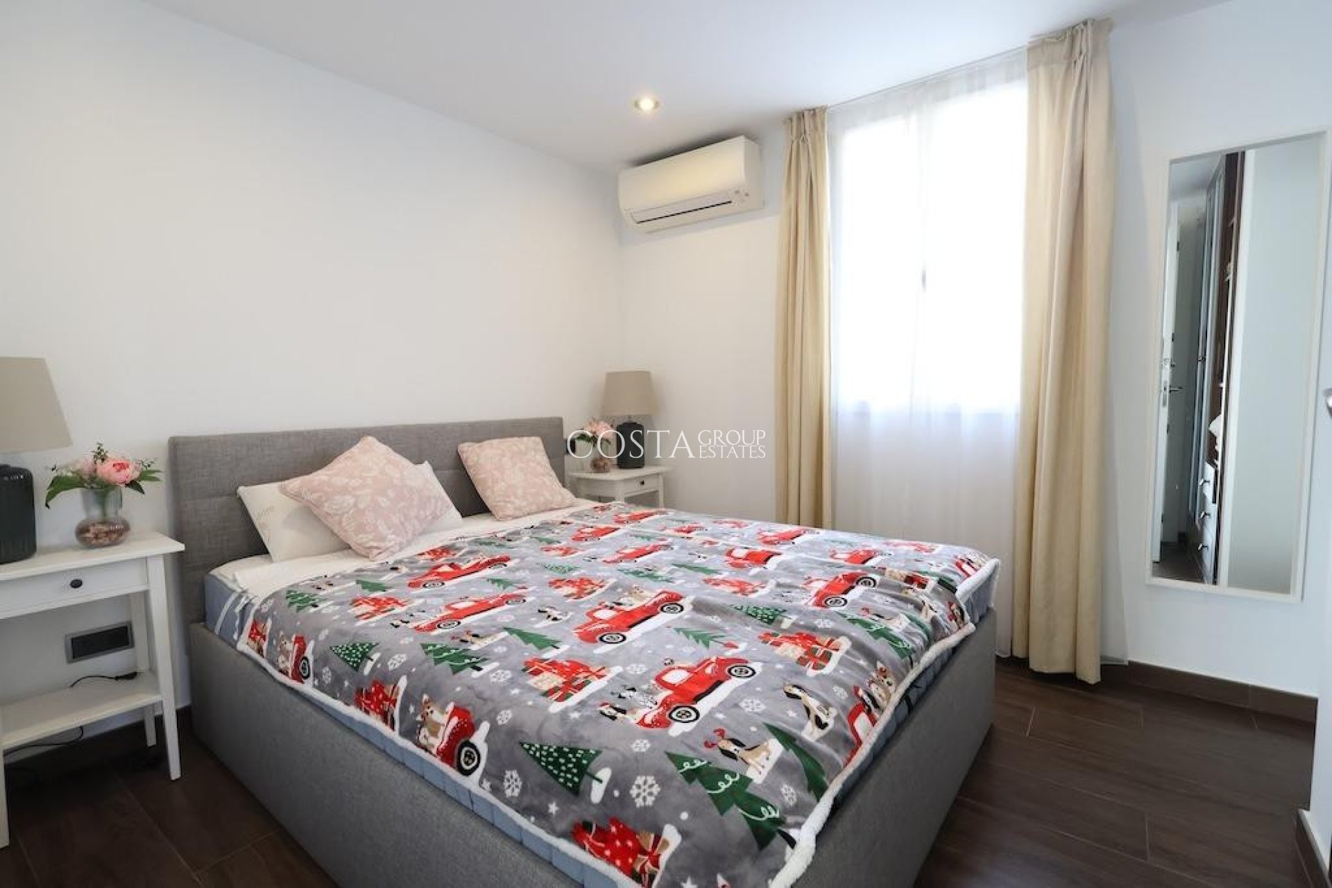 Herverkoop - Villa -
Orihuela Costa - Cabo Roig