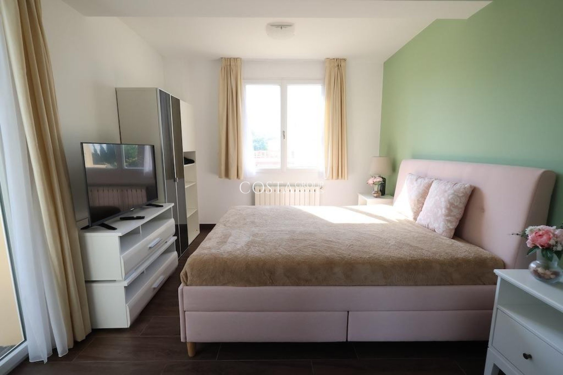 Herverkoop - Villa -
Orihuela Costa - Cabo Roig