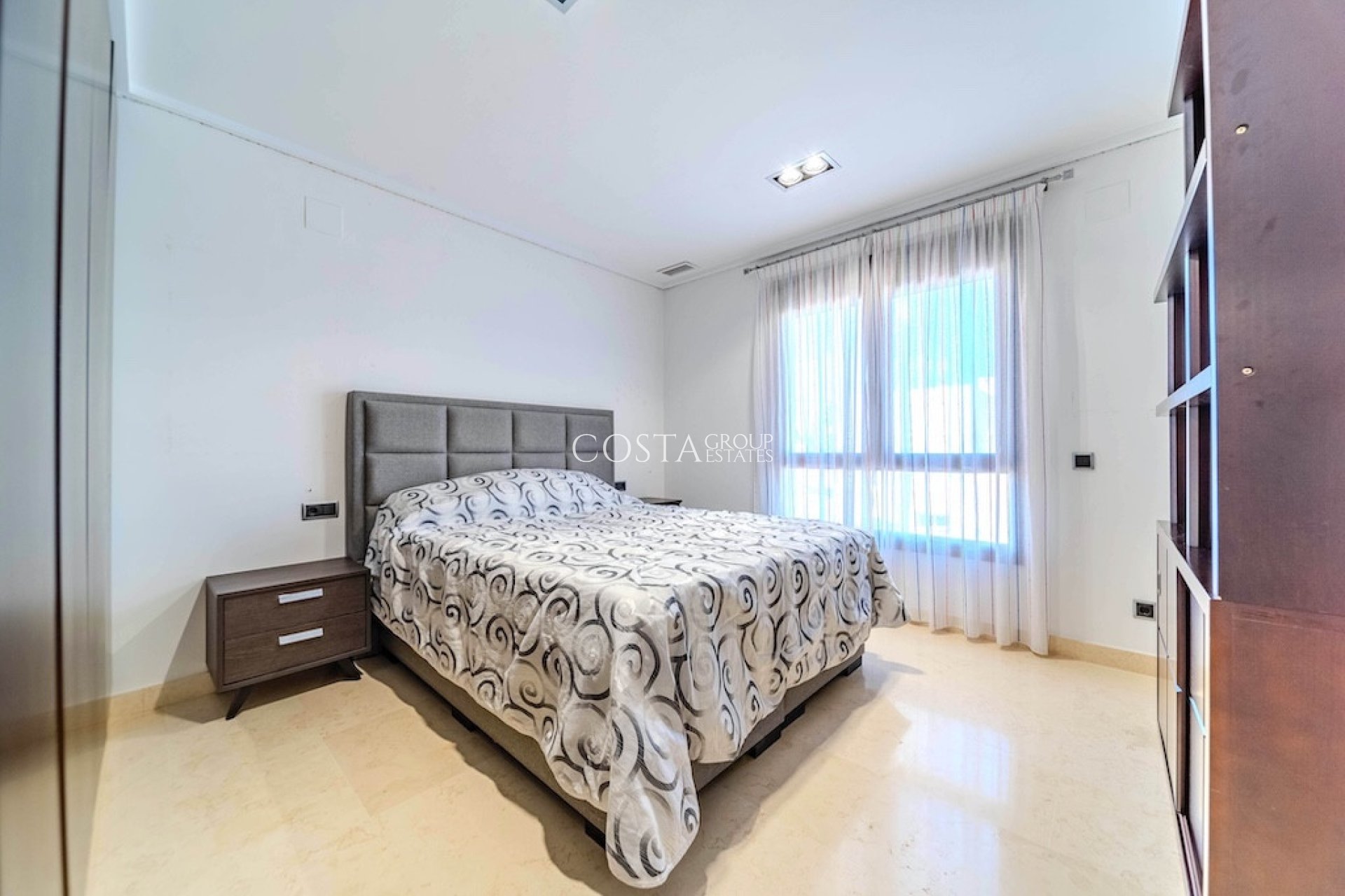 Herverkoop - Villa -
Orihuela Costa - Cabo Roig