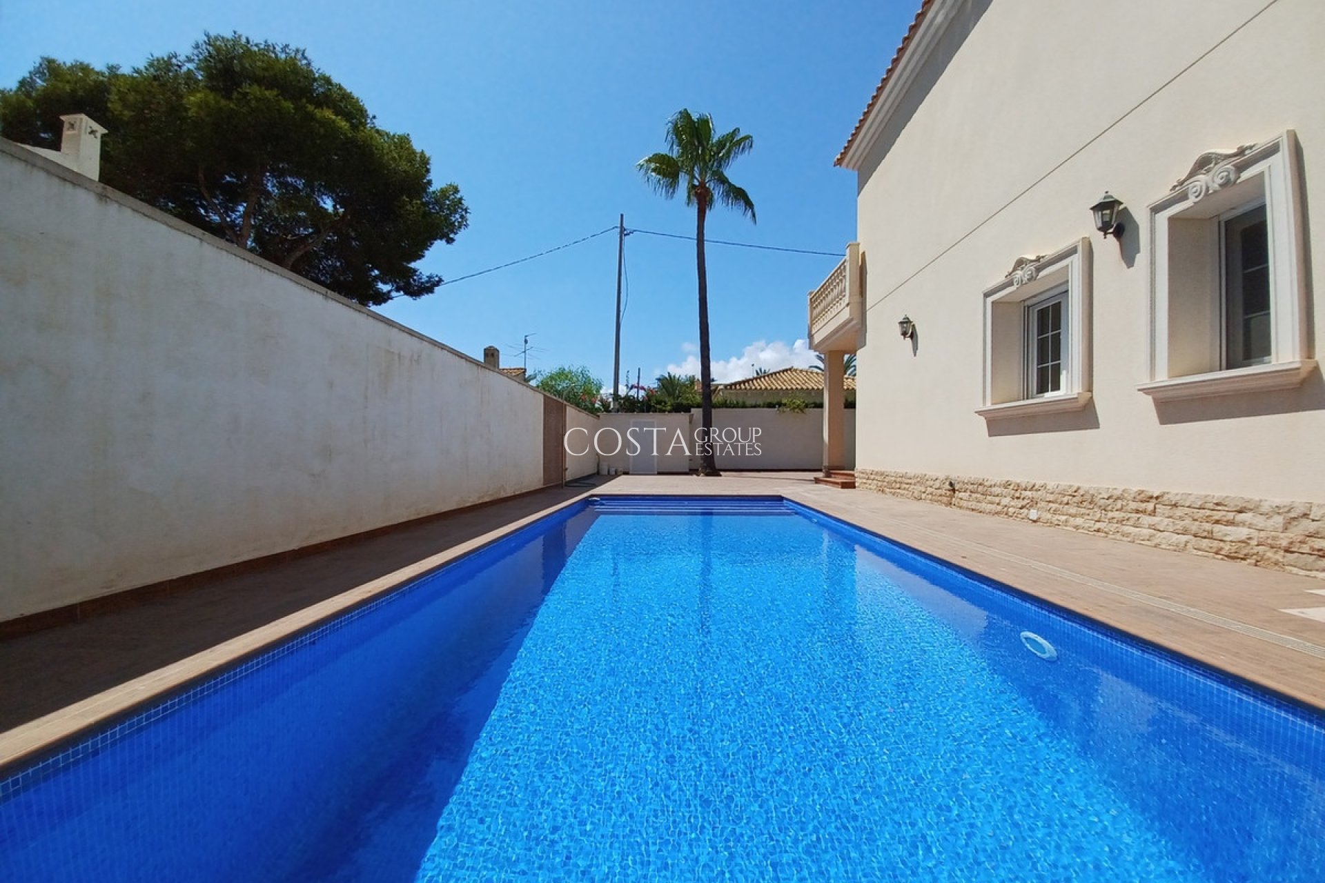 Herverkoop - Villa -
Orihuela Costa - Cabo Roig