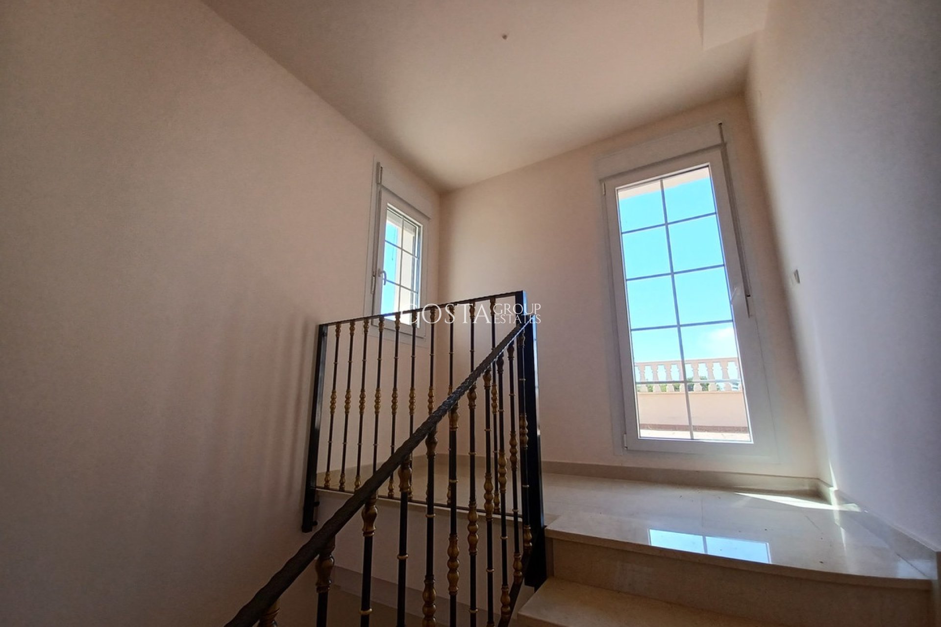 Herverkoop - Villa -
Orihuela Costa - Cabo Roig