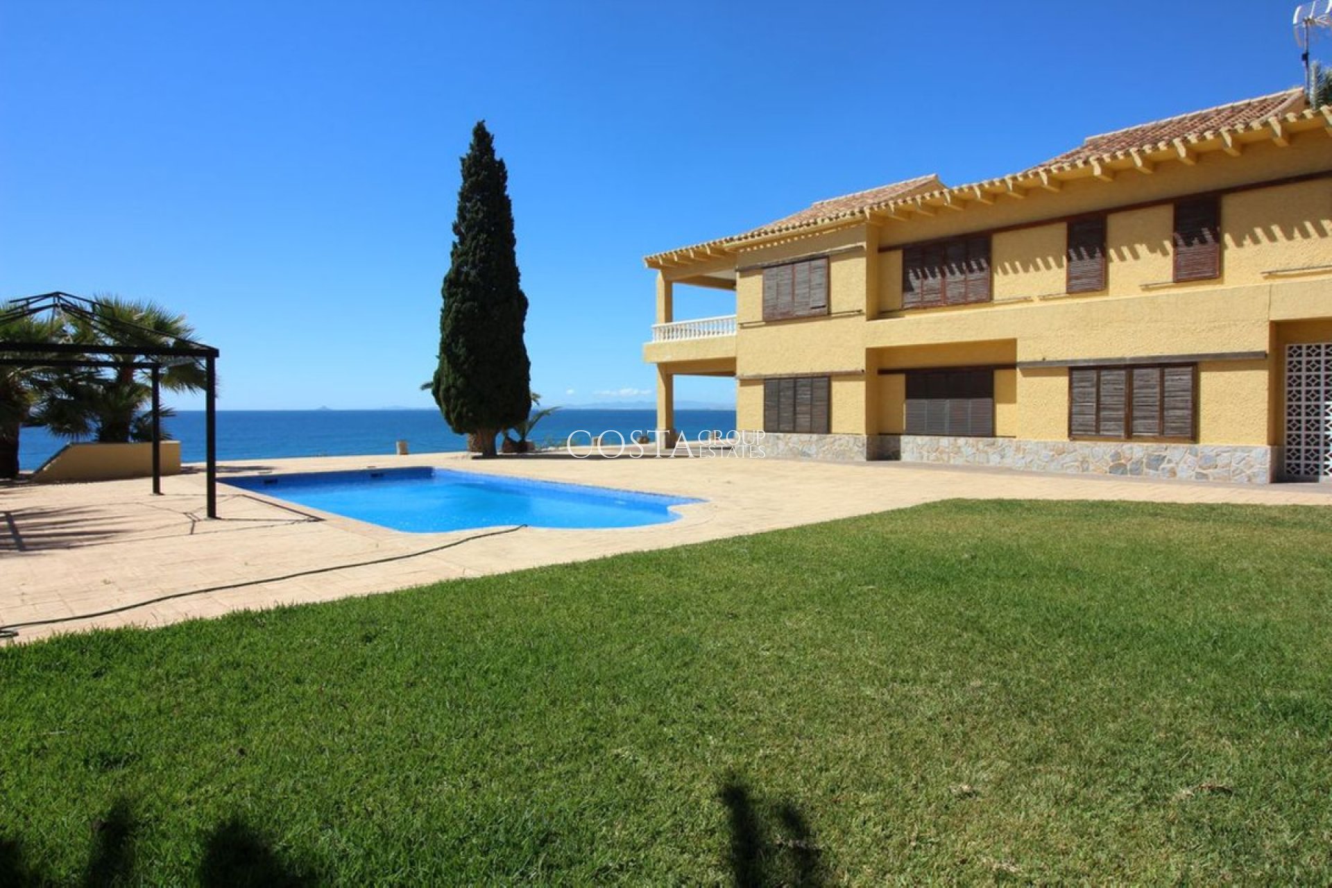Herverkoop - Villa -
Orihuela Costa - Cabo Roig