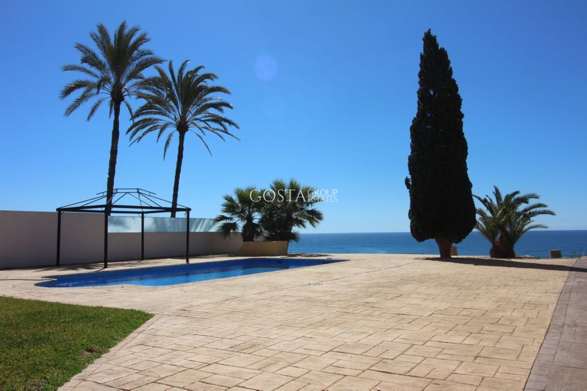 Herverkoop - Villa -
Orihuela Costa - Cabo Roig