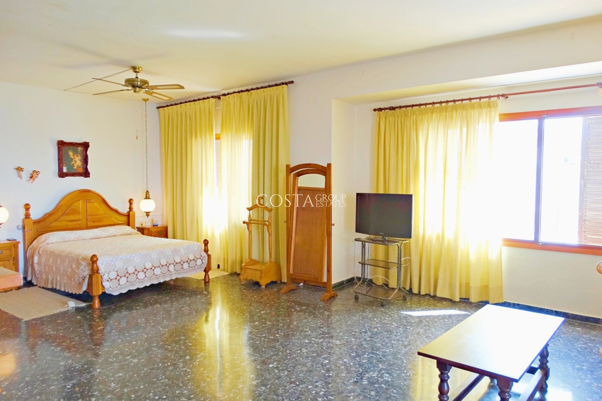 Herverkoop - Villa -
Orihuela Costa - Cabo Roig