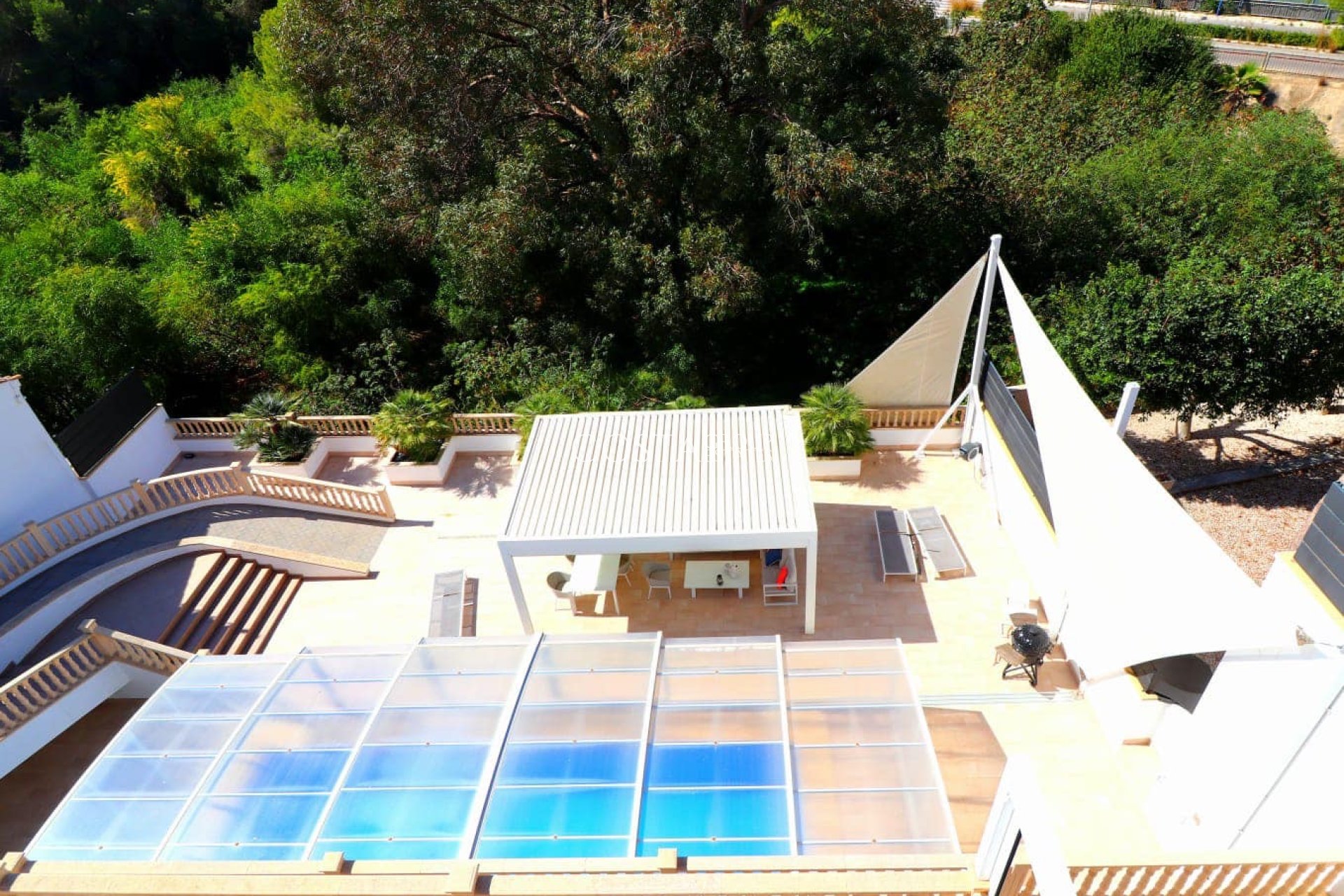 Herverkoop - Villa -
Orihuela Costa - Campoamor