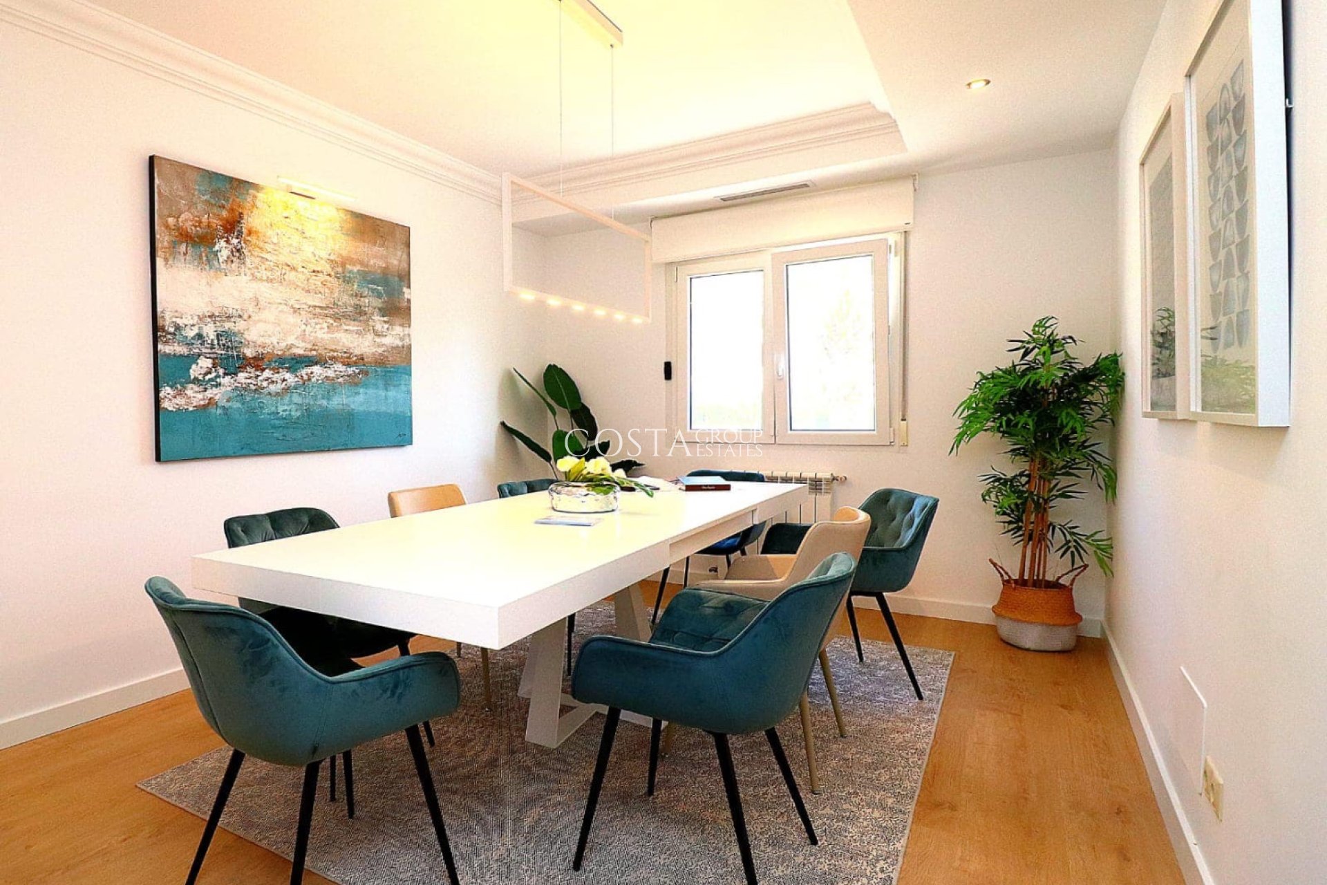 Herverkoop - Villa -
Orihuela Costa - Campoamor
