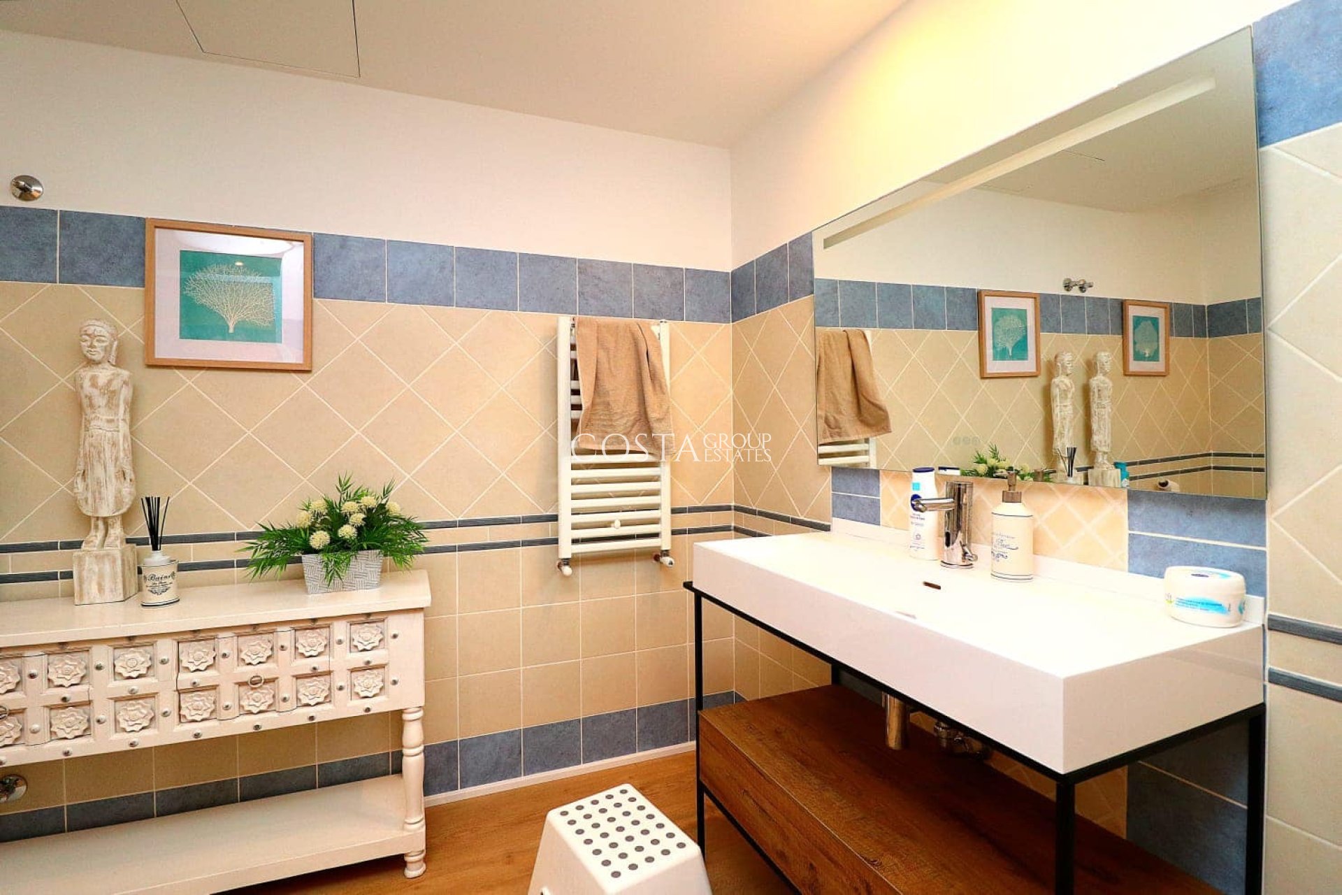 Herverkoop - Villa -
Orihuela Costa - Campoamor