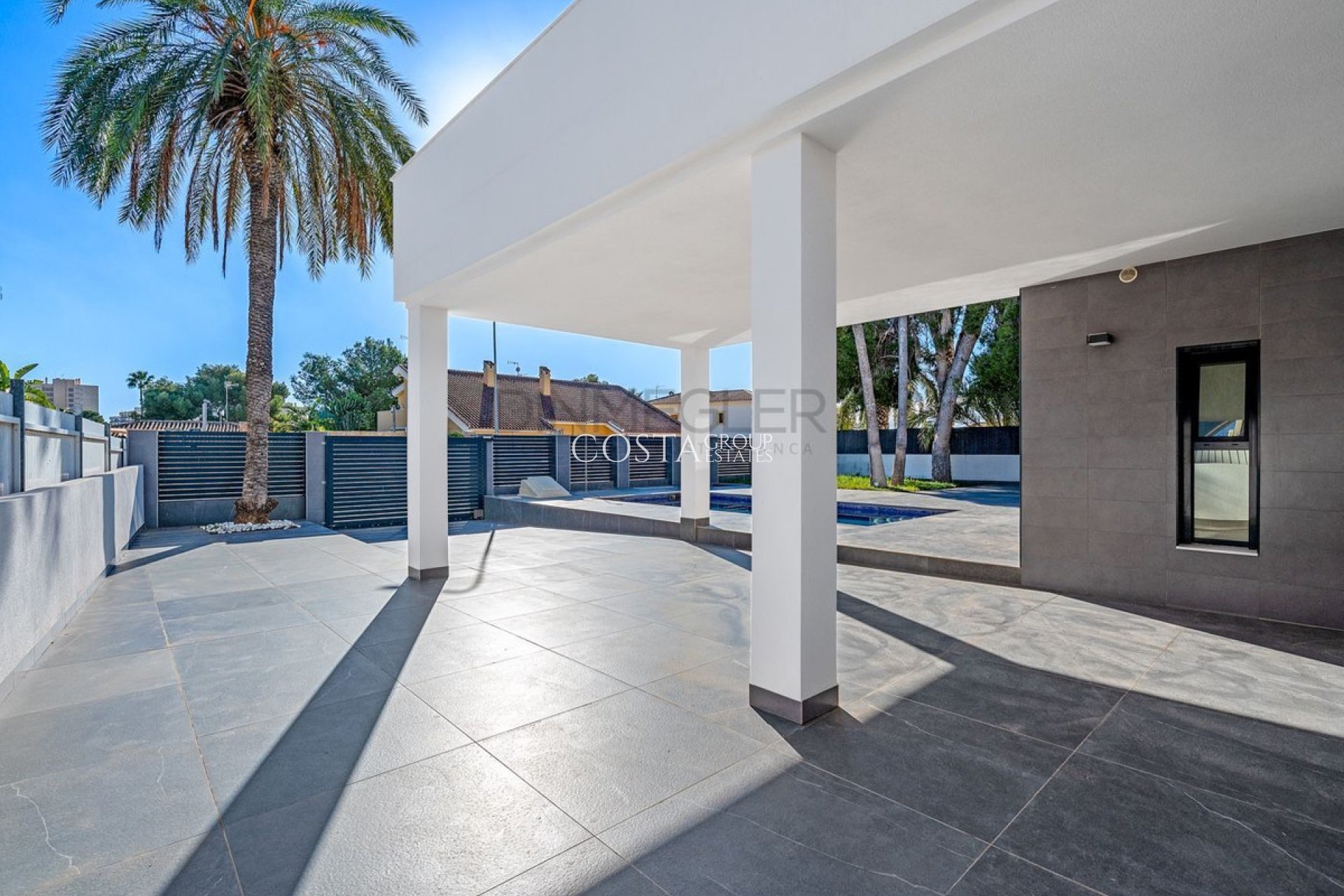 Herverkoop - Villa -
Orihuela Costa - Campoamor