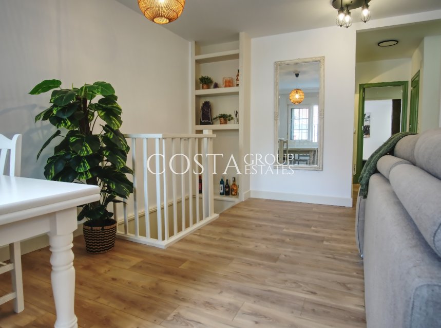 Herverkoop - Villa -
Orihuela Costa - Costa Blanca South