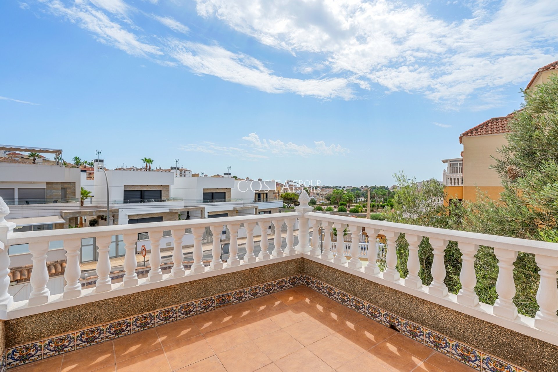 Herverkoop - Villa -
Orihuela Costa - El Galan