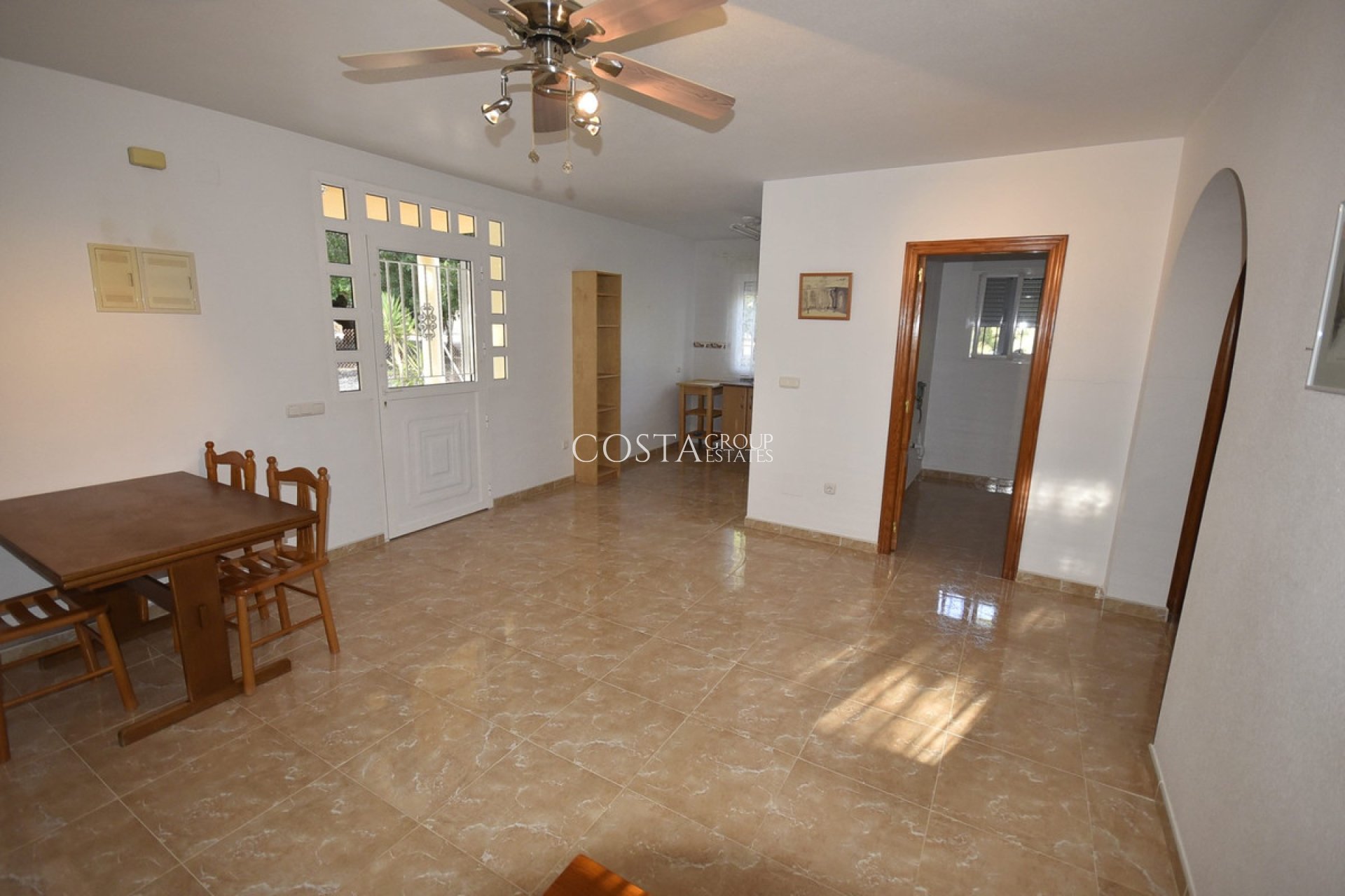 Herverkoop - Villa -
Orihuela Costa - La Matanza