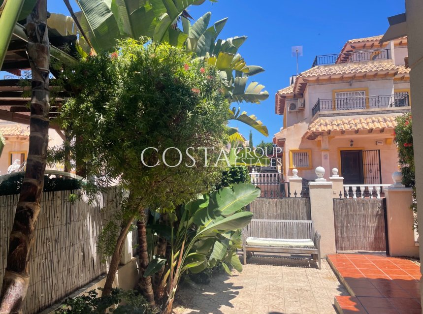 Herverkoop - Villa -
Orihuela Costa - La Regia