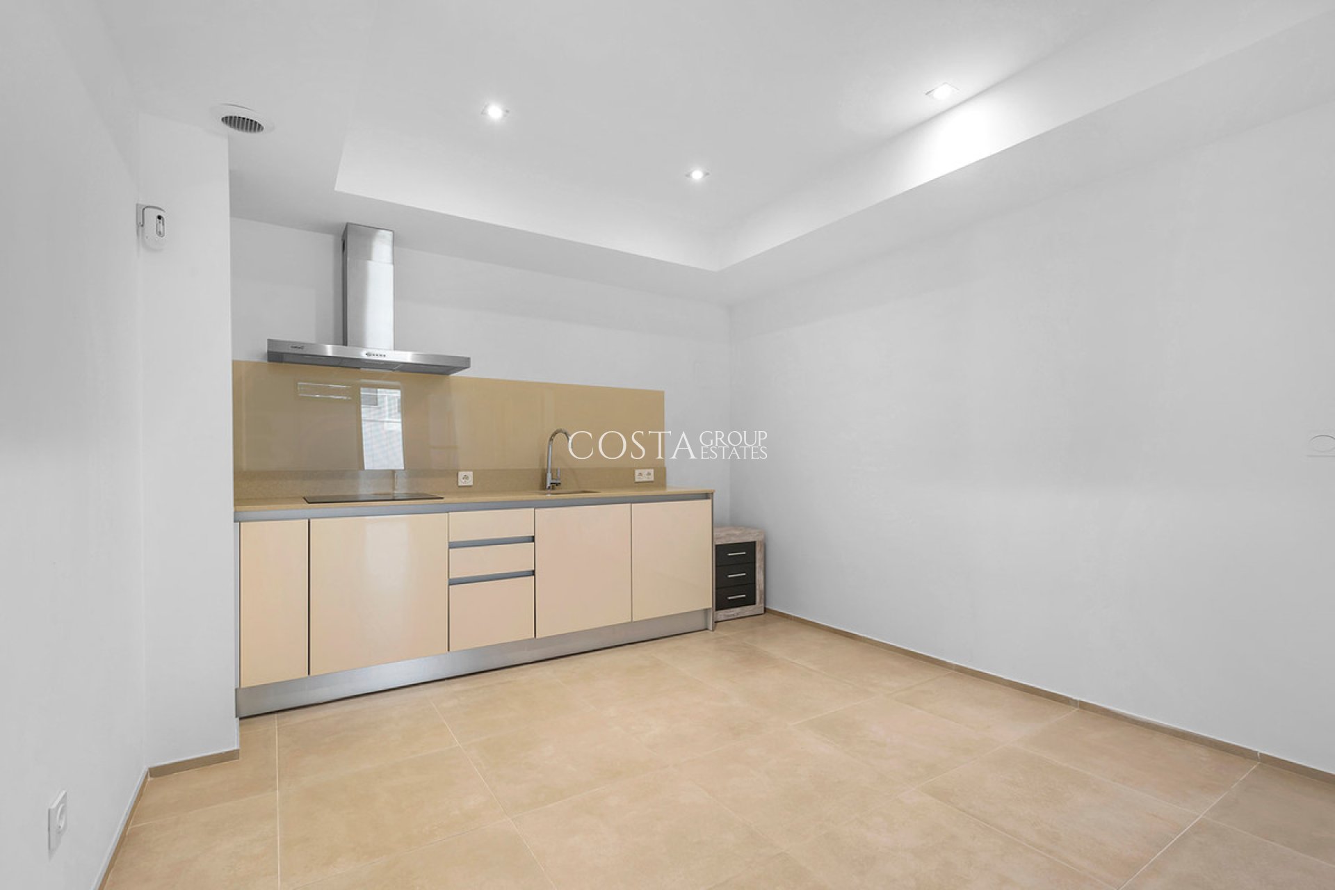 Herverkoop - Villa -
Orihuela Costa - La Zenia