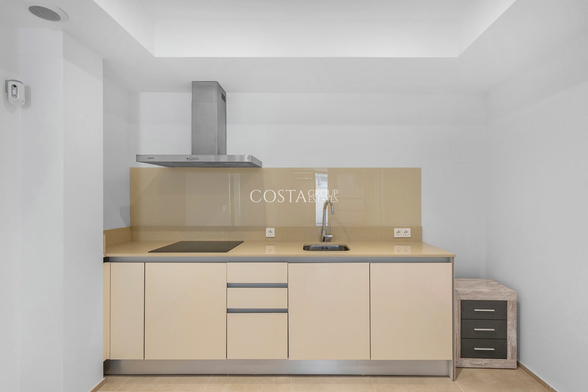 Herverkoop - Villa -
Orihuela Costa - La Zenia