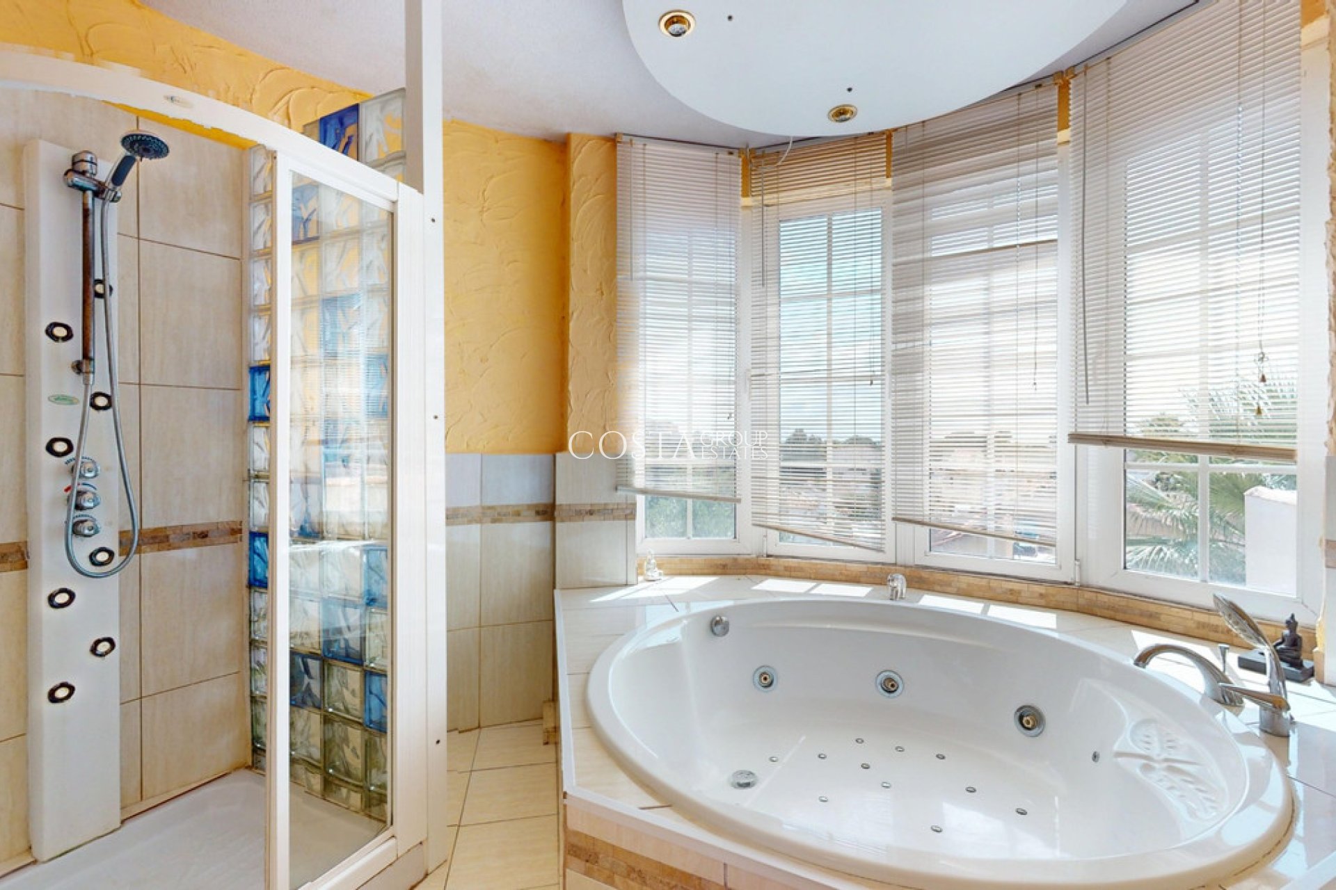 Herverkoop - Villa -
Orihuela Costa - La Zenia