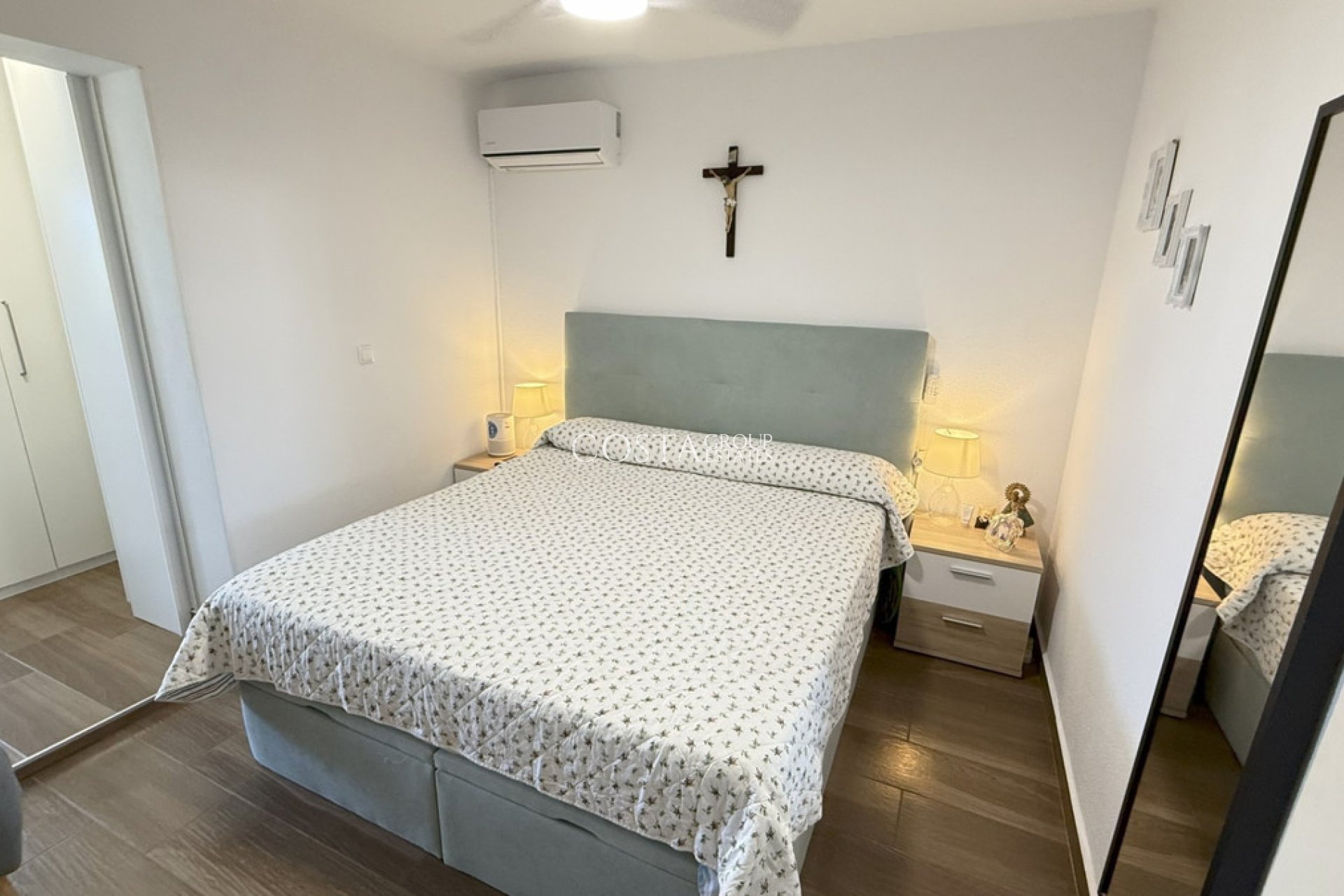 Herverkoop - Villa -
Orihuela Costa - La Zenia