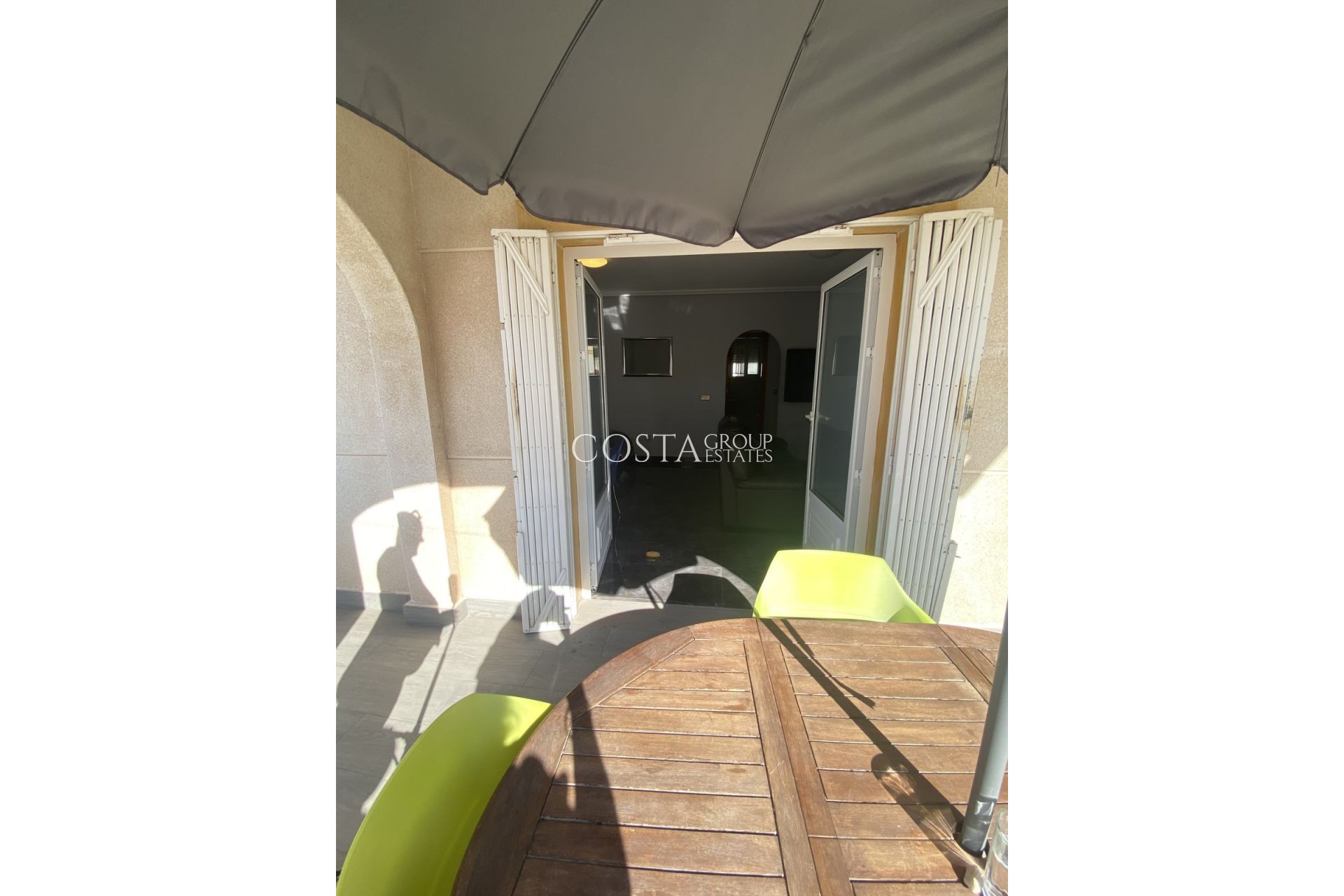 Herverkoop - Villa -
Orihuela Costa - La Zenia