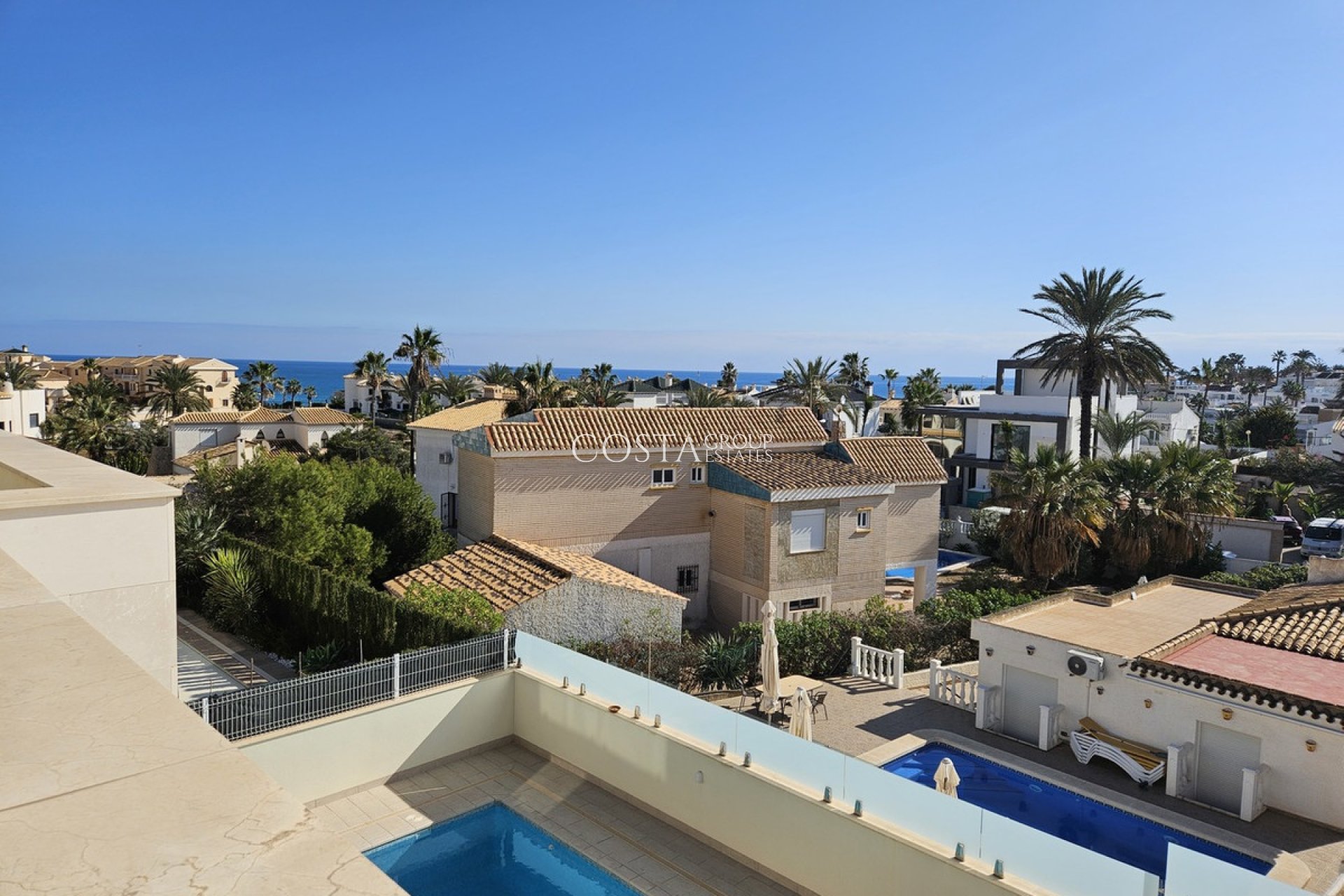 Herverkoop - Villa -
Orihuela Costa - La Zenia