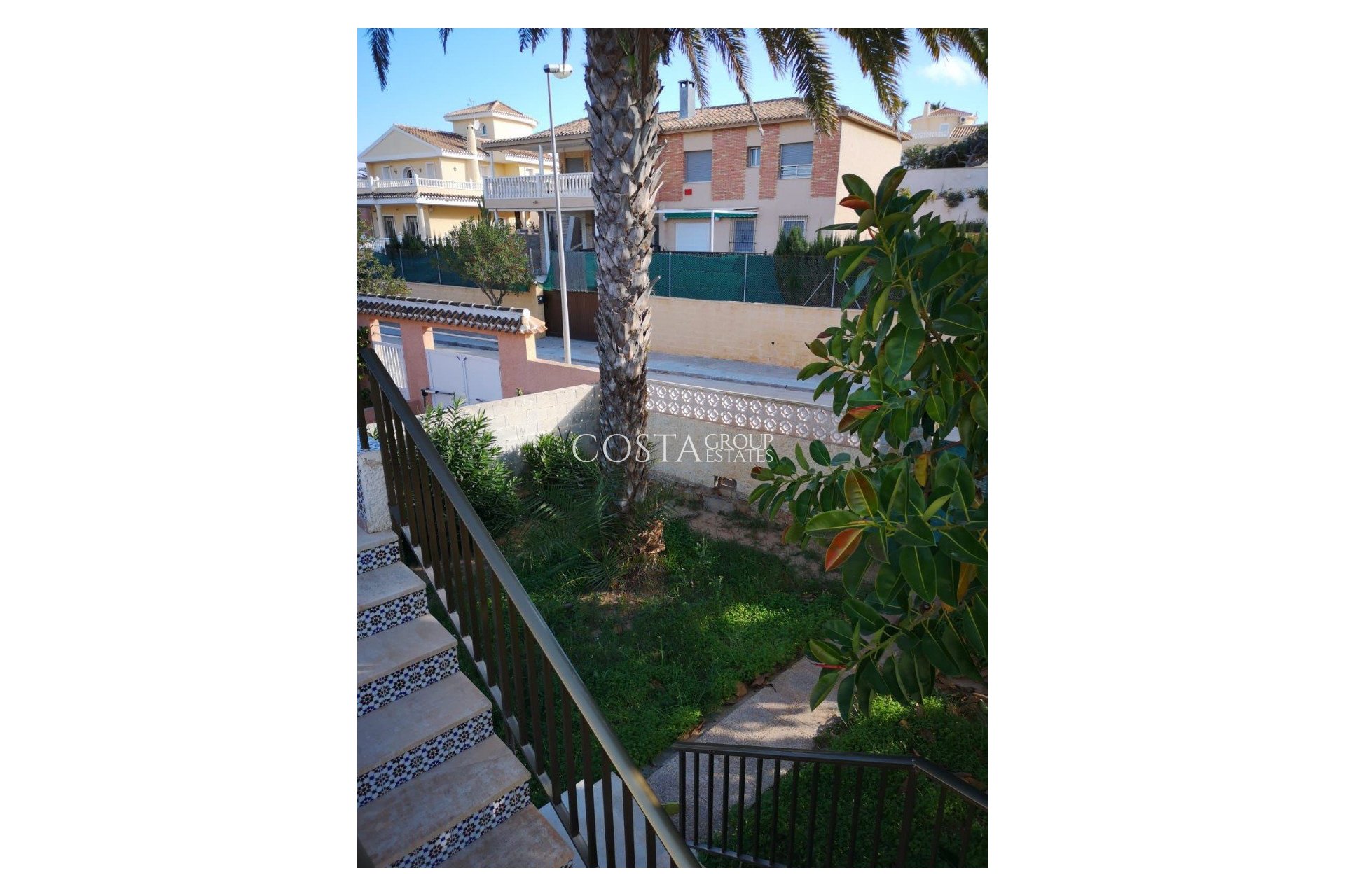 Herverkoop - Villa -
Orihuela Costa - La Zenia