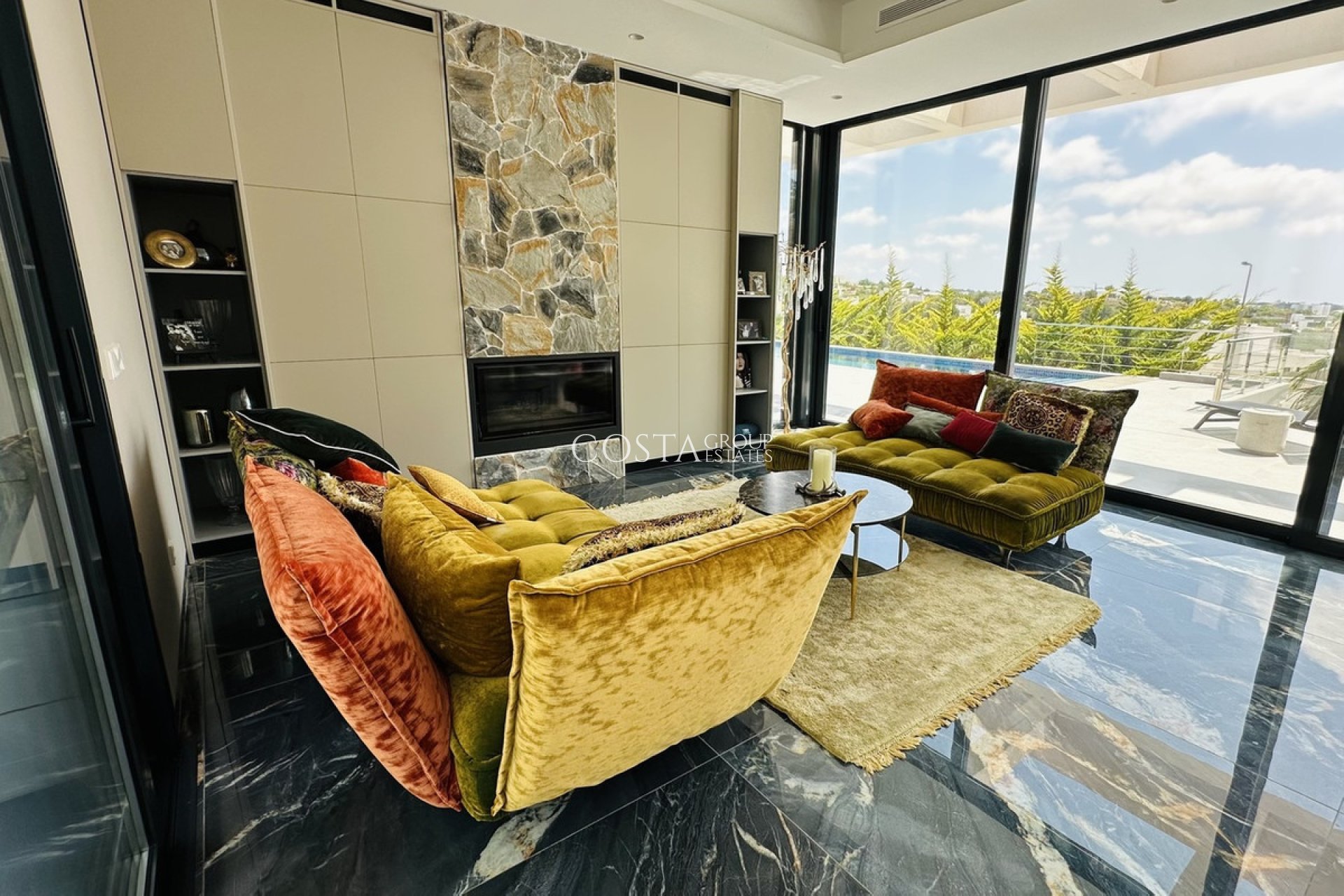 Herverkoop - Villa -
Orihuela Costa - Las Colinas Golf