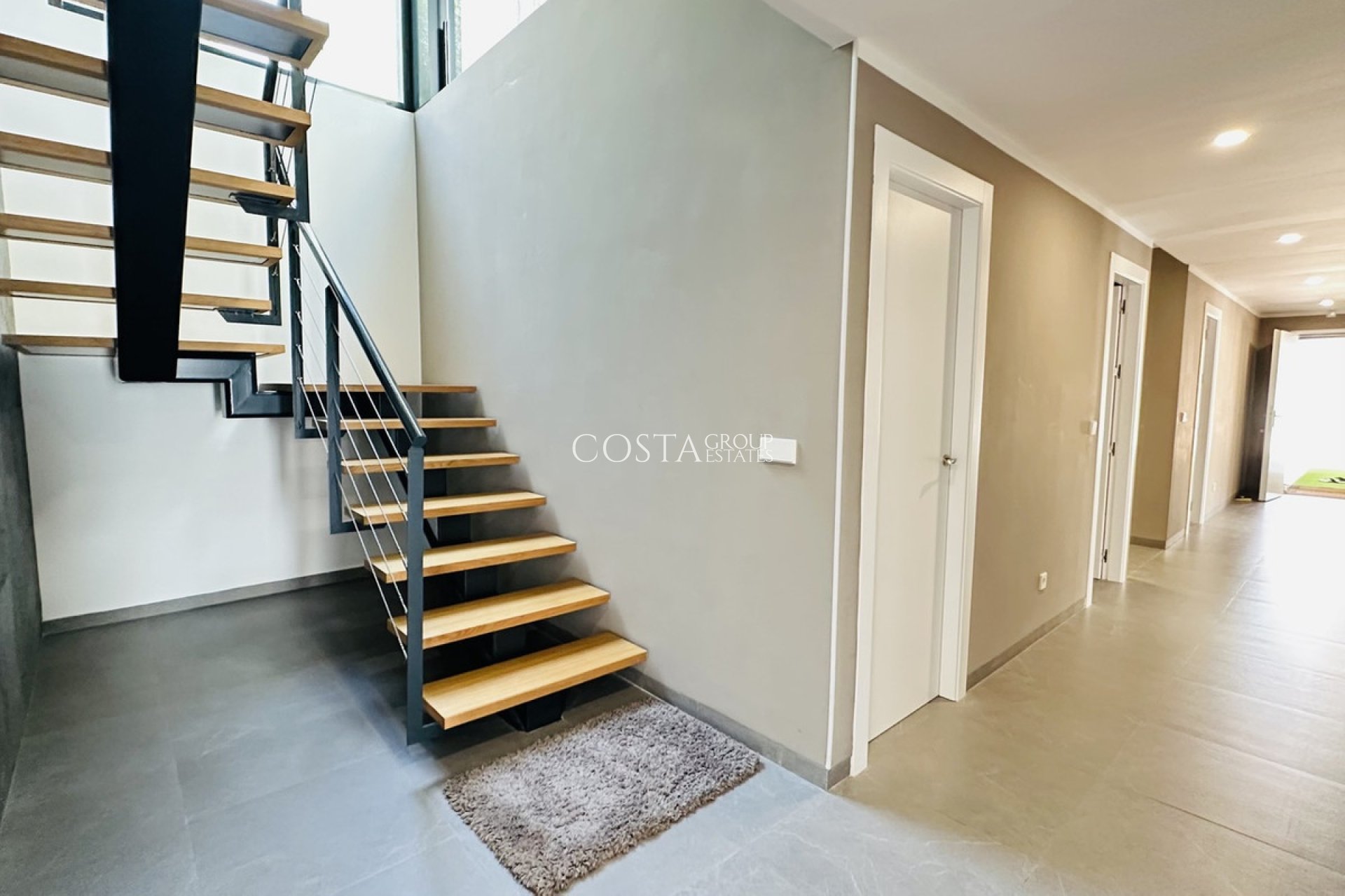 Herverkoop - Villa -
Orihuela Costa - Las Colinas Golf