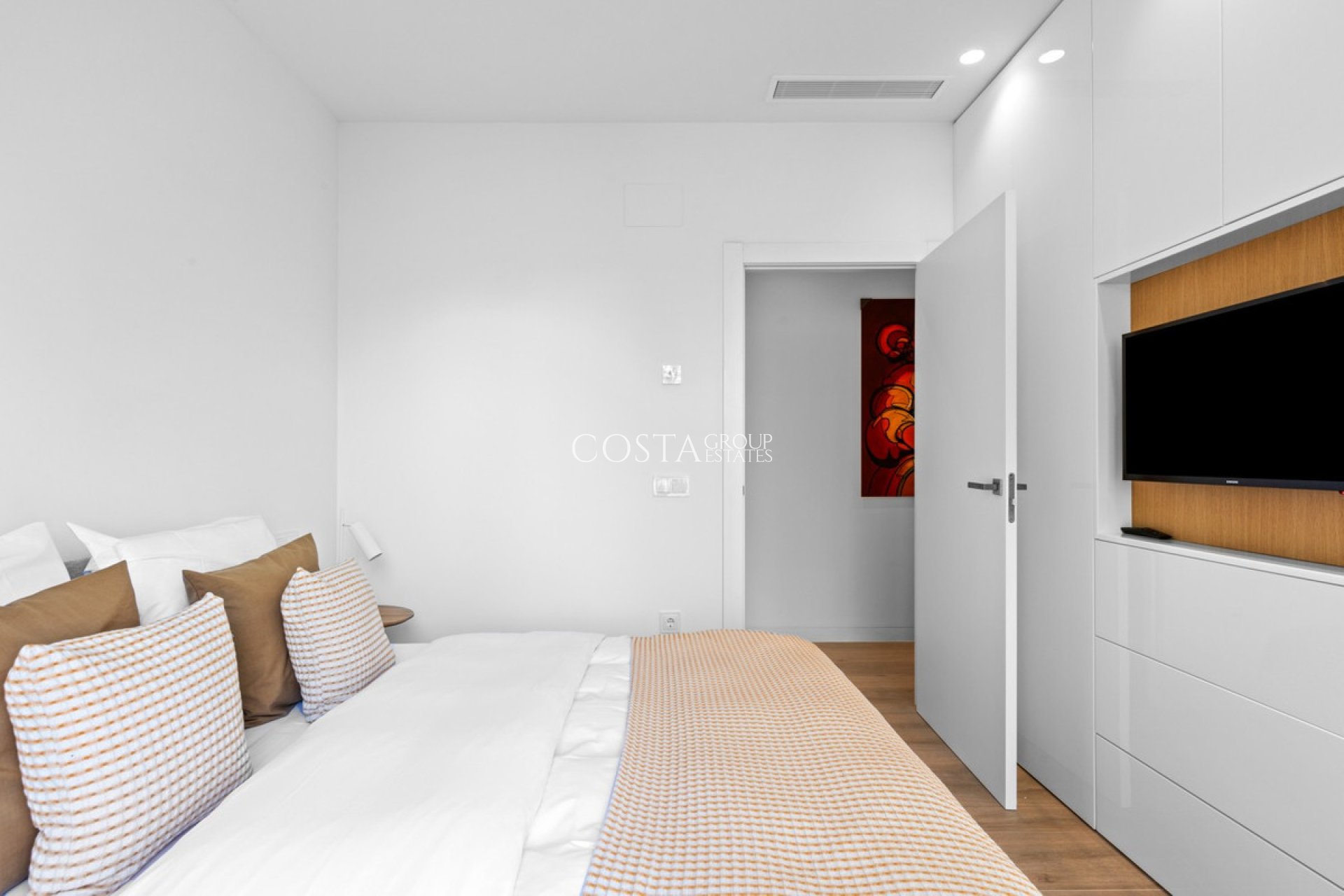 Herverkoop - Villa -
Orihuela Costa - Las Colinas Golf