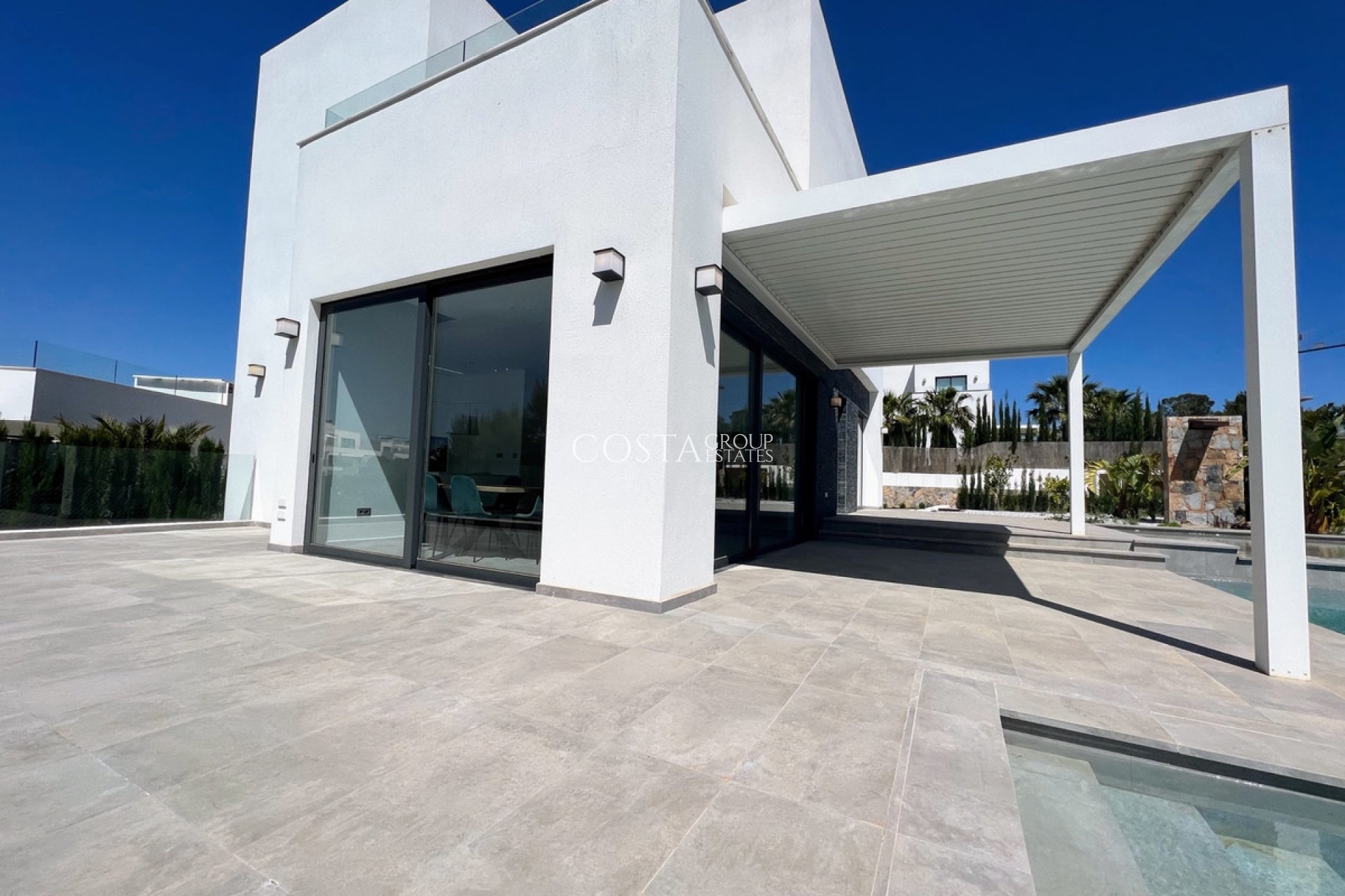 Herverkoop - Villa -
Orihuela Costa - Las Colinas Golf