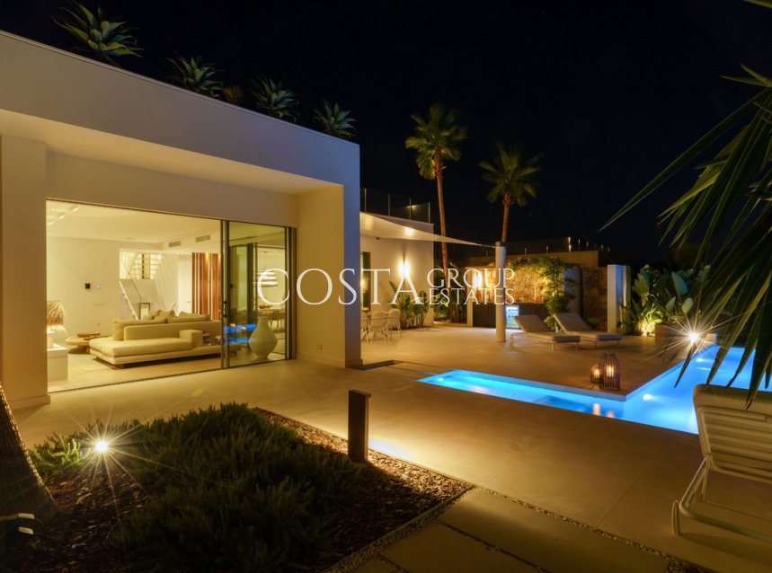 Herverkoop - Villa -
Orihuela Costa - Las Colinas Golf