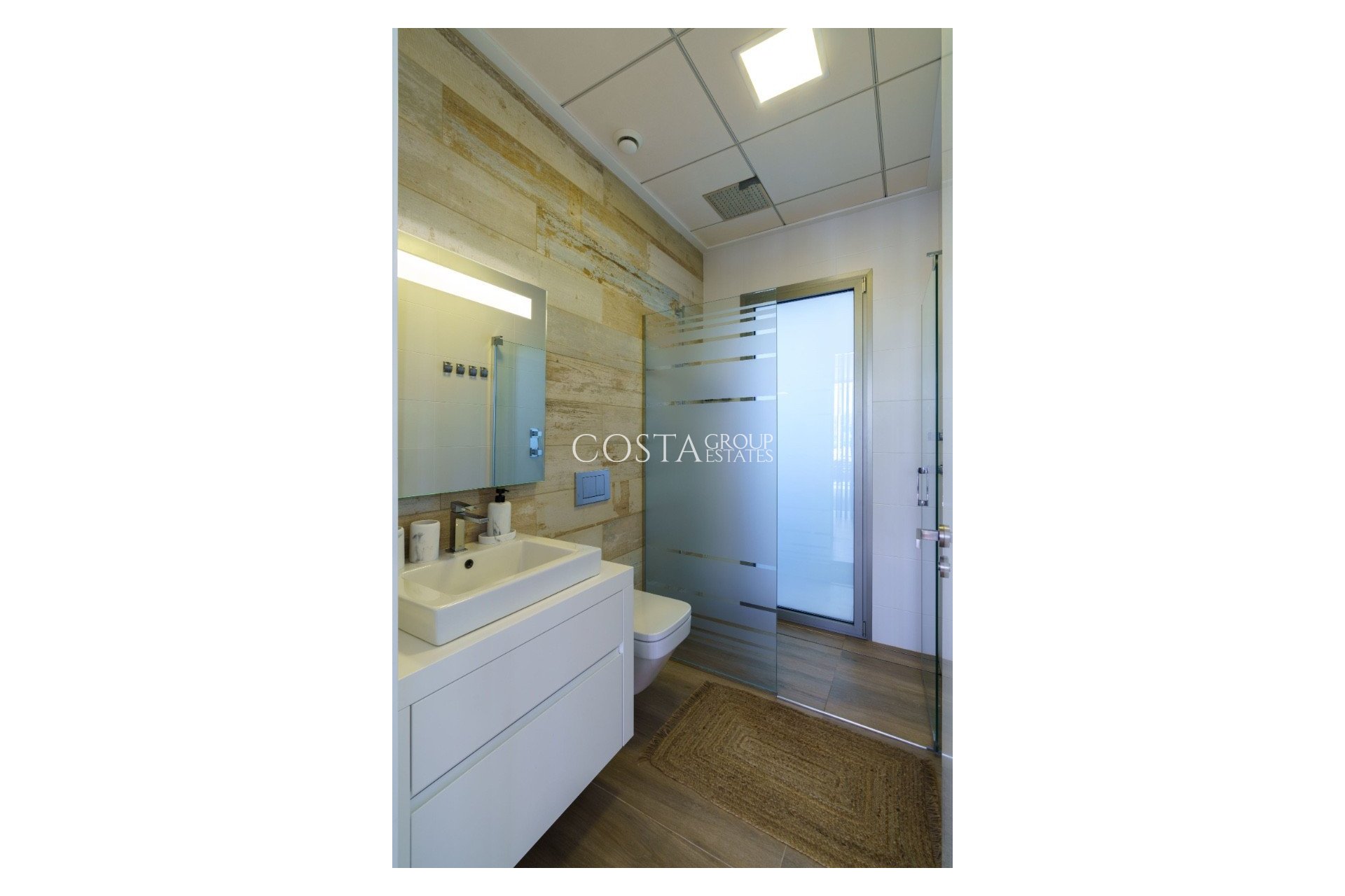 Herverkoop - Villa -
Orihuela Costa - Las Colinas Golf