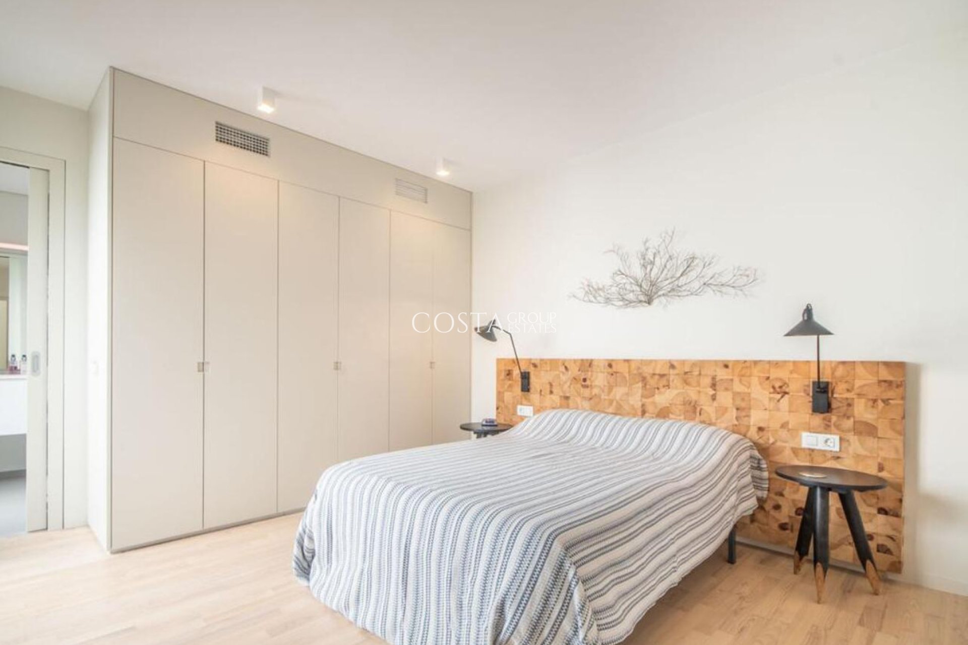 Herverkoop - Villa -
Orihuela Costa - Las Colinas Golf