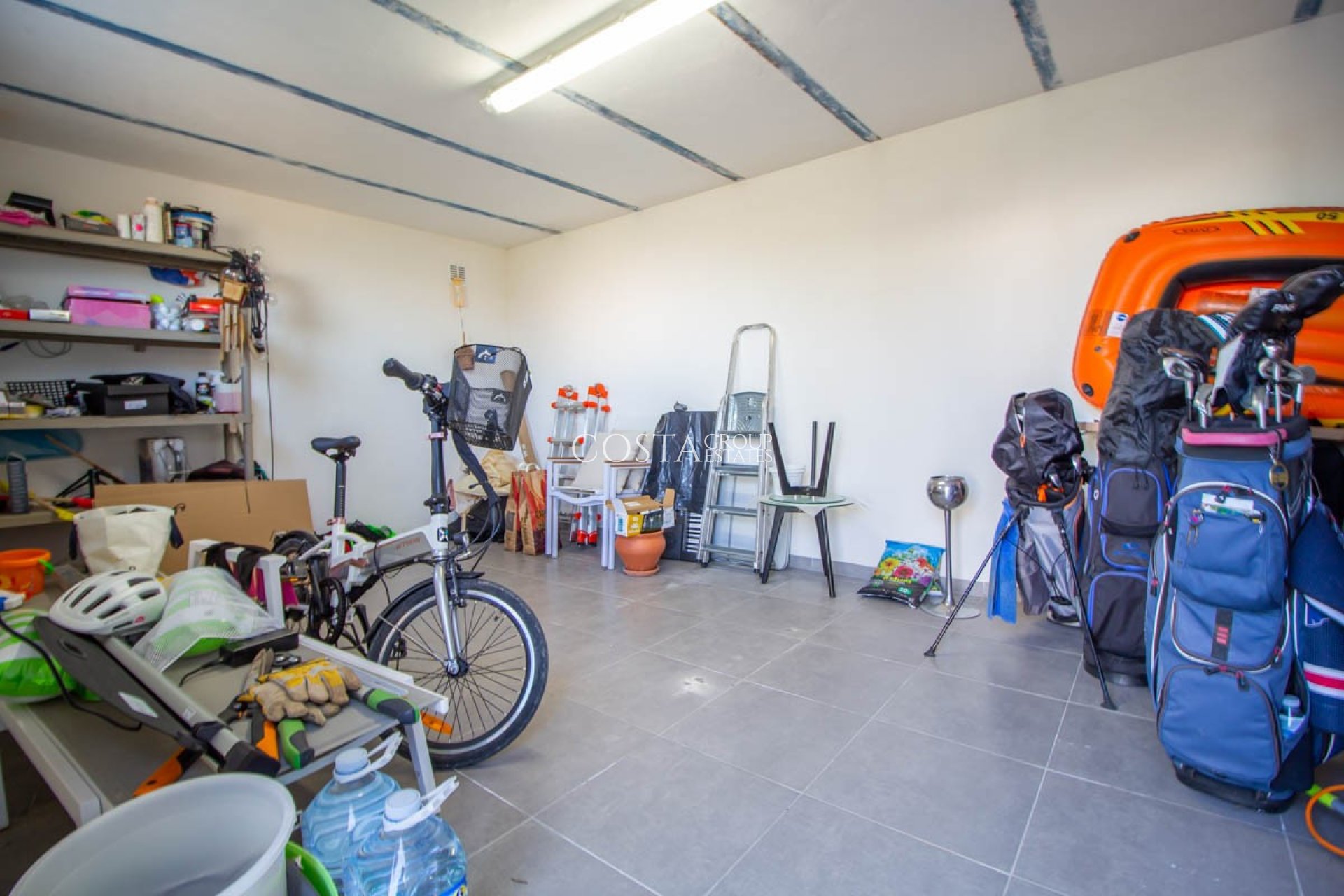 Herverkoop - Villa -
Orihuela Costa - Las Colinas Golf