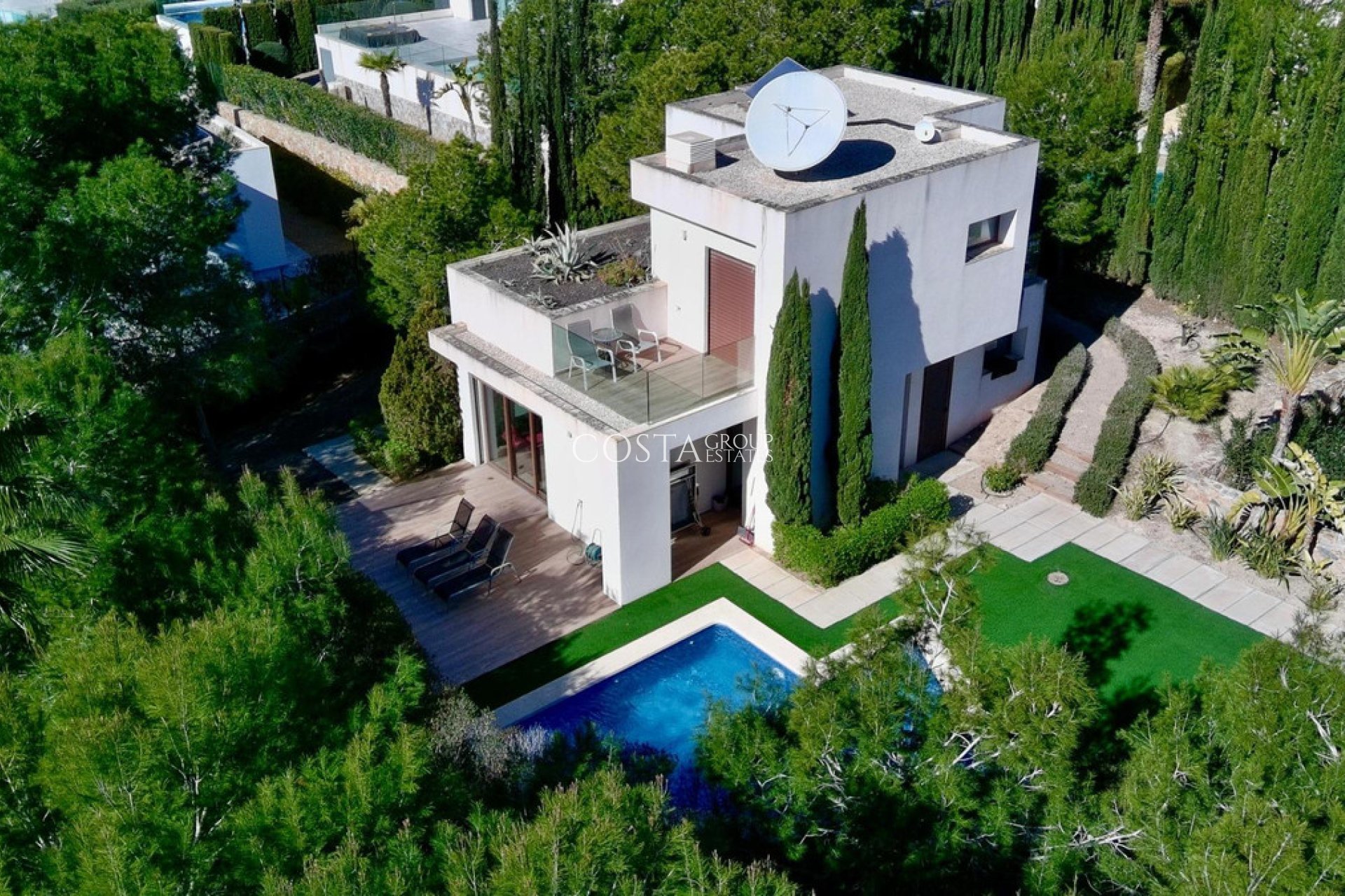 Herverkoop - Villa -
Orihuela Costa - Las Colinas Golf