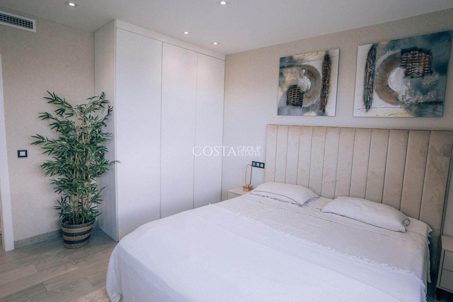 Herverkoop - Villa -
Orihuela Costa - Lomas de Cabo Roig