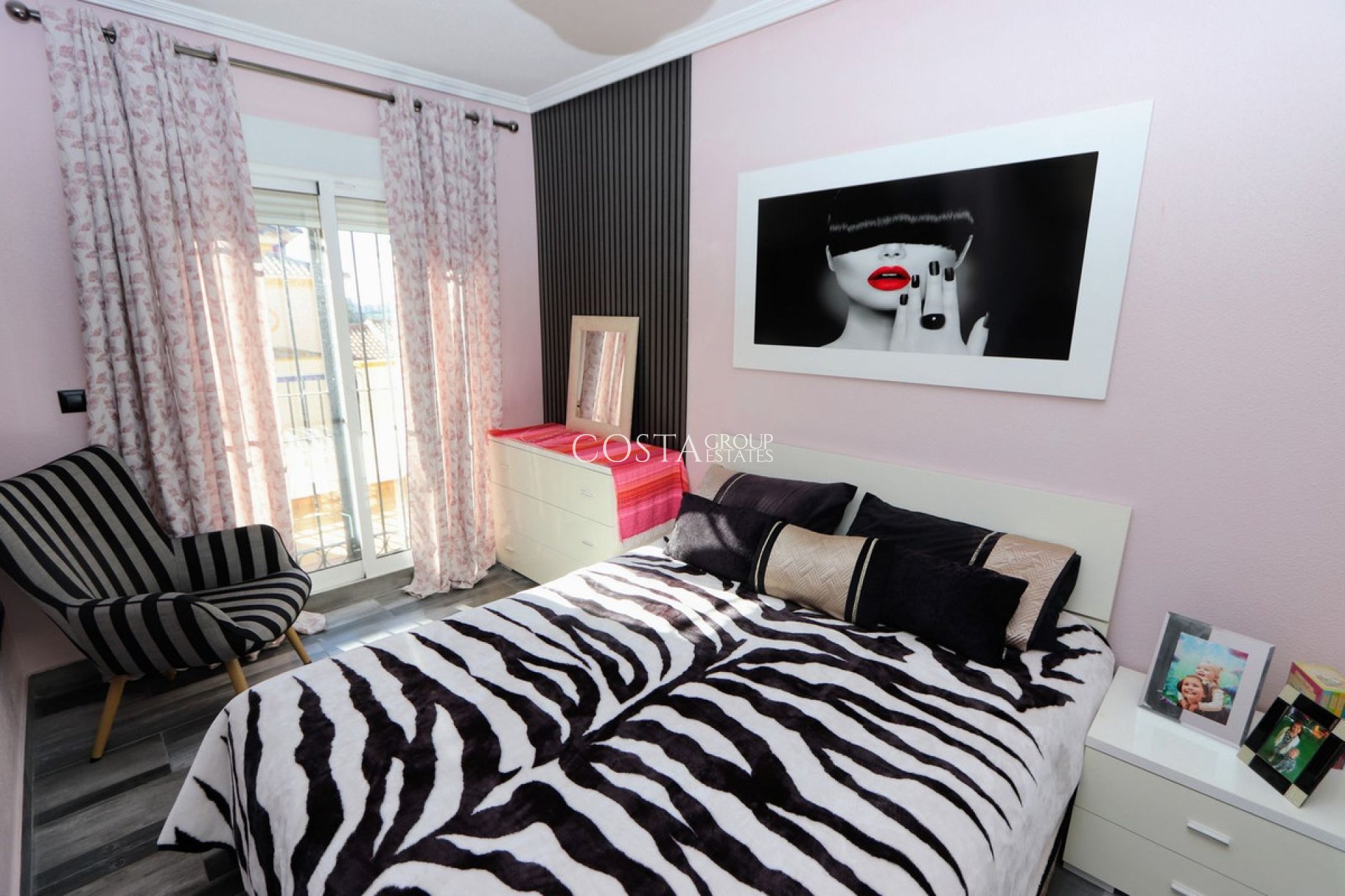 Herverkoop - Villa -
Orihuela Costa - Lomas de Cabo Roig