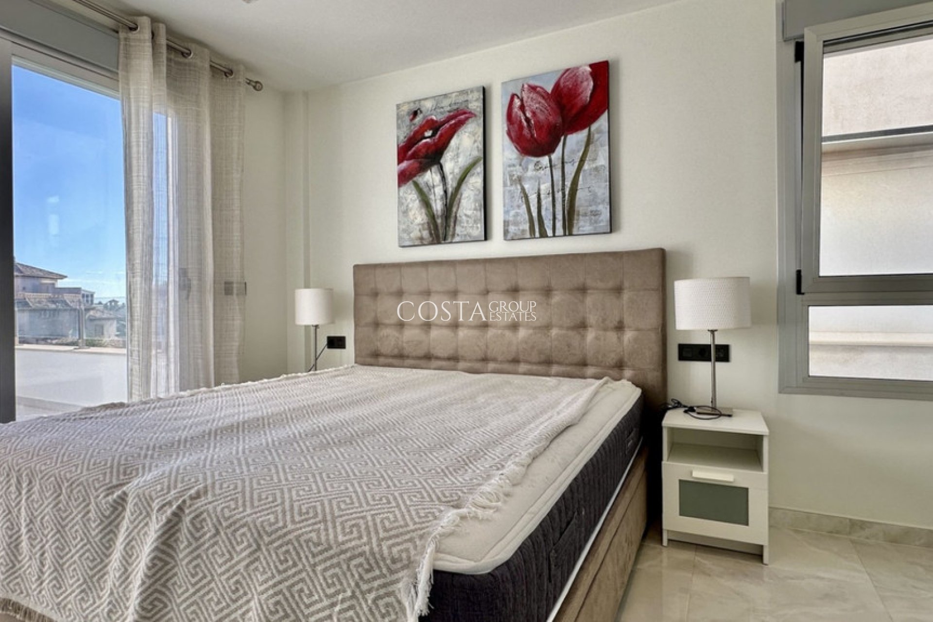 Herverkoop - Villa -
Orihuela Costa - Lomas de Cabo Roig