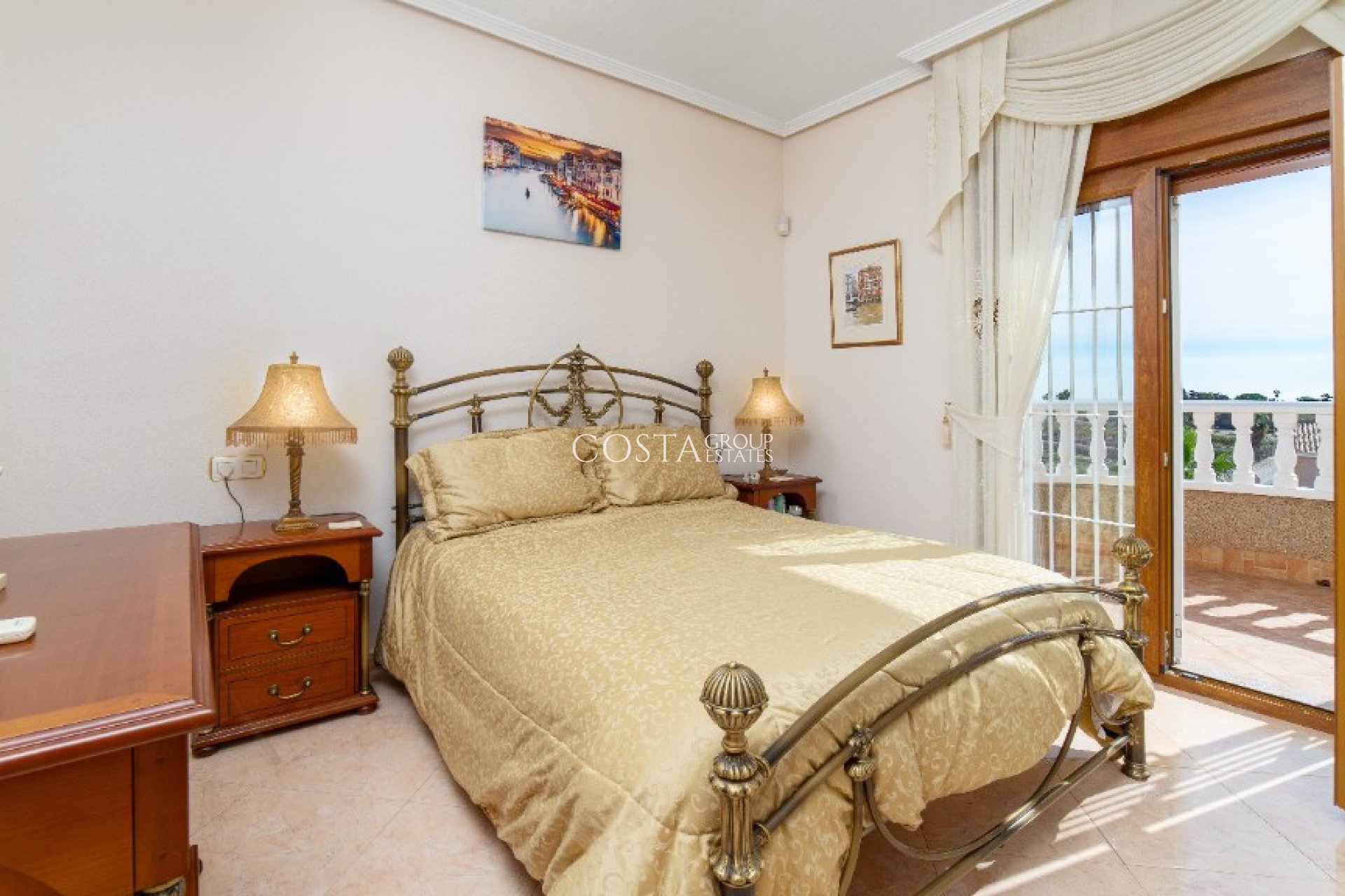 Herverkoop - Villa -
Orihuela Costa - Los Altos