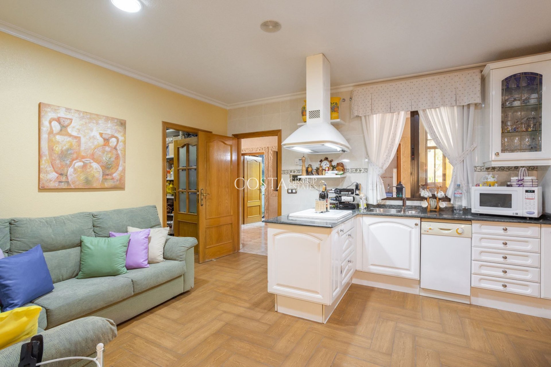 Herverkoop - Villa -
Orihuela Costa - Los Altos