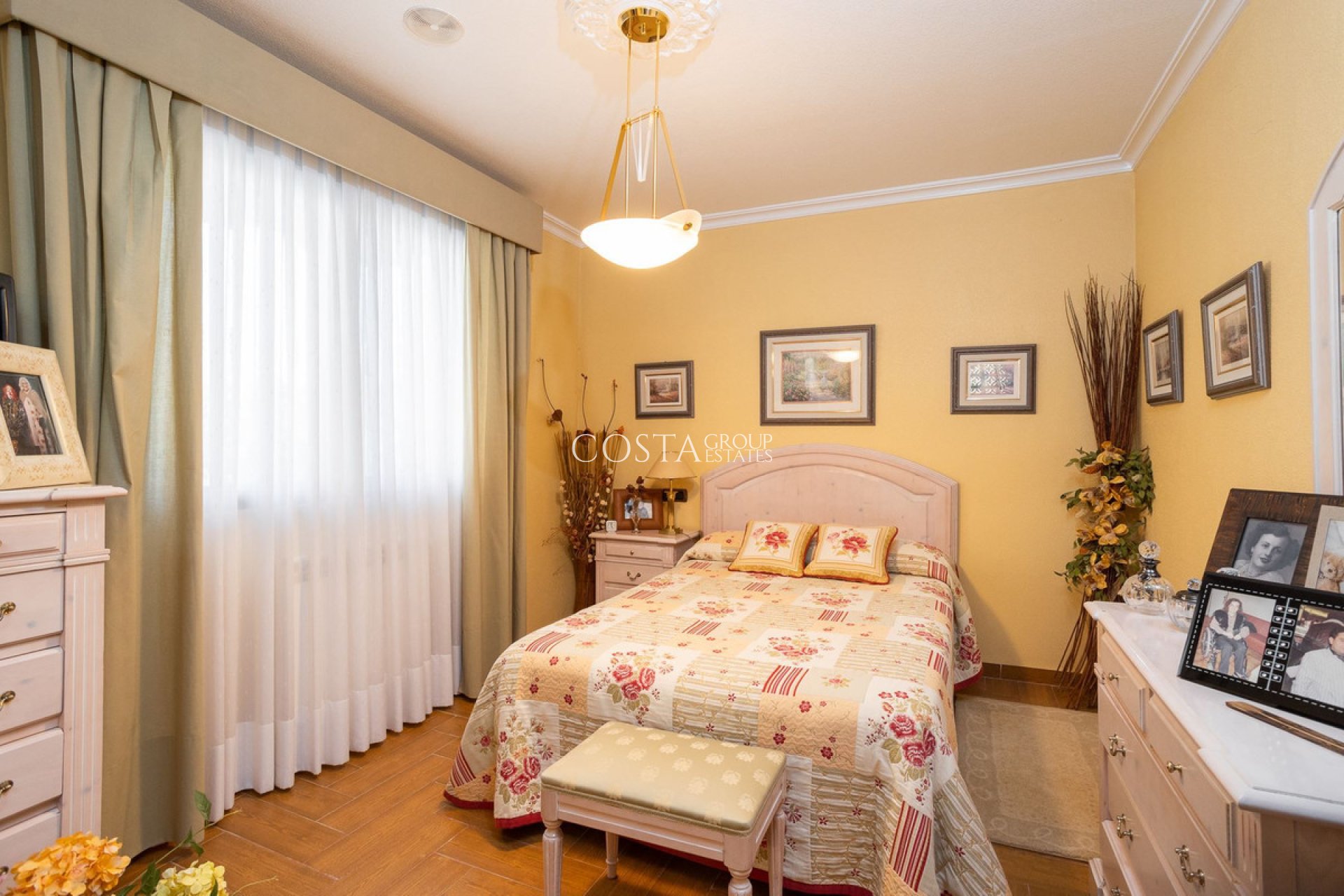 Herverkoop - Villa -
Orihuela Costa - Los Altos