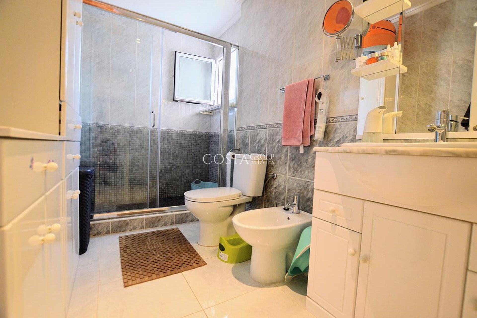 Herverkoop - Villa -
Orihuela Costa - Los Altos