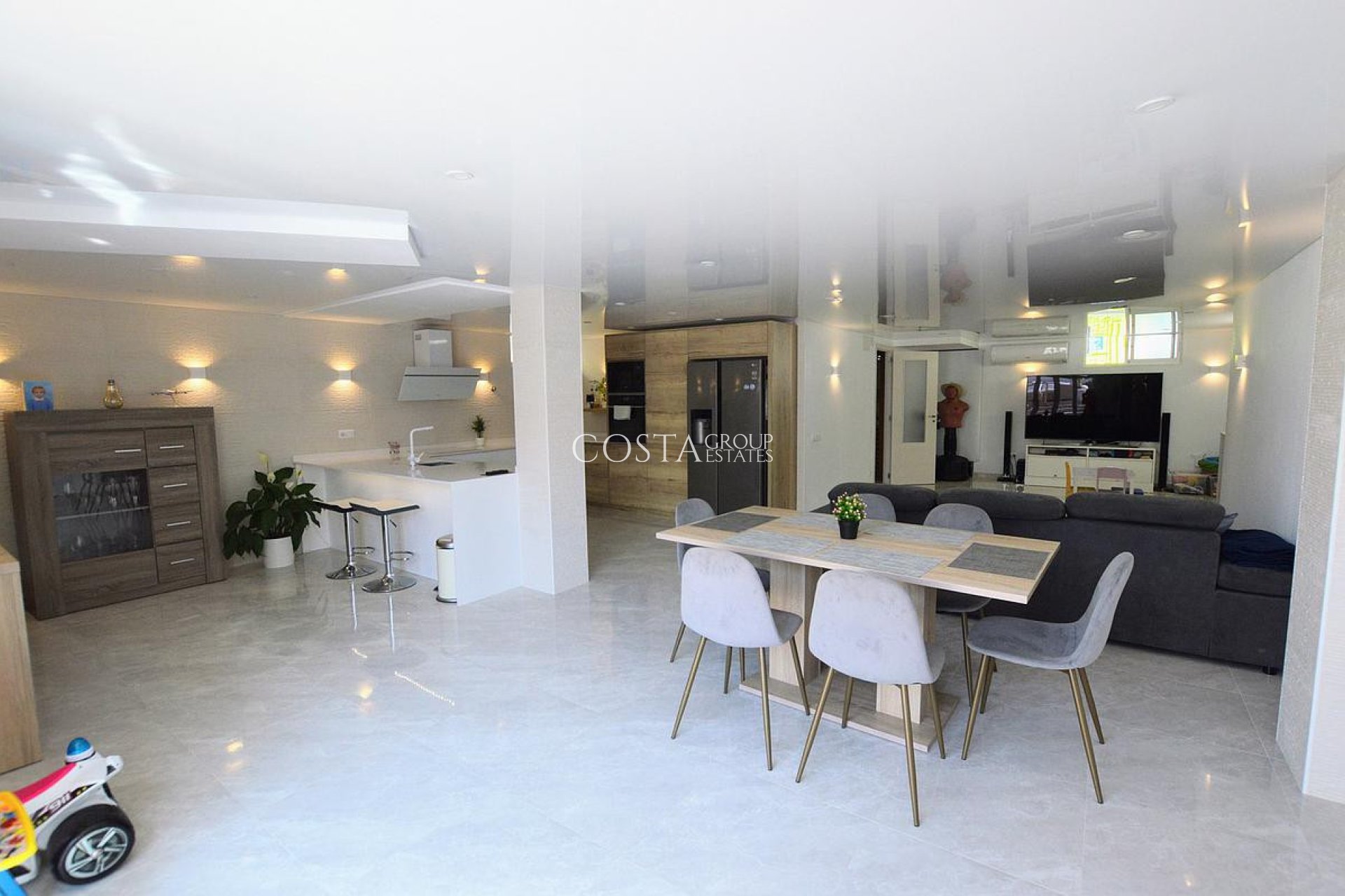 Herverkoop - Villa -
Orihuela Costa - Los Altos