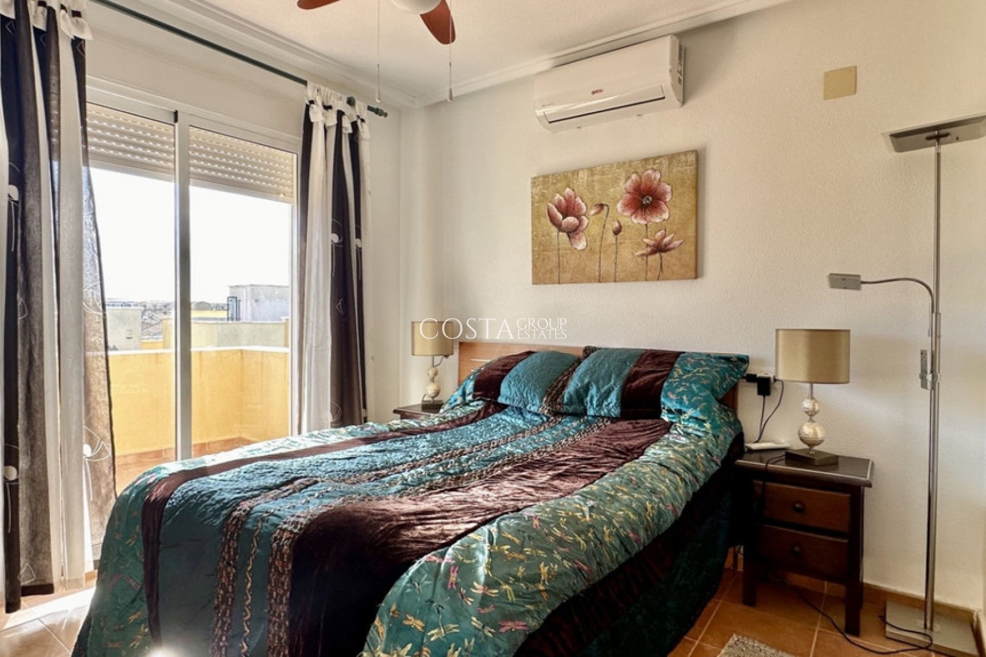 Herverkoop - Villa -
Orihuela Costa - Los Altos