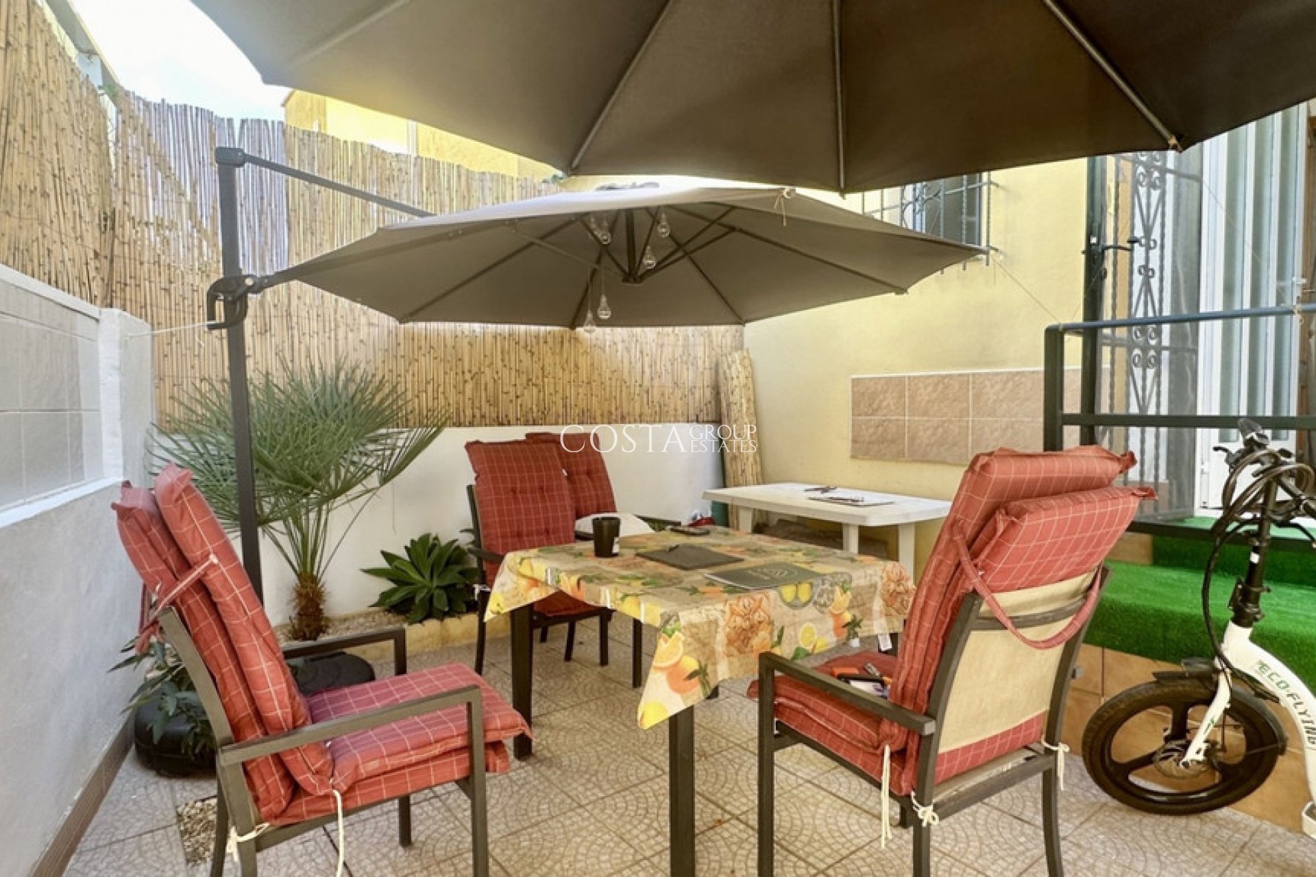 Herverkoop - Villa -
Orihuela Costa - Los Altos