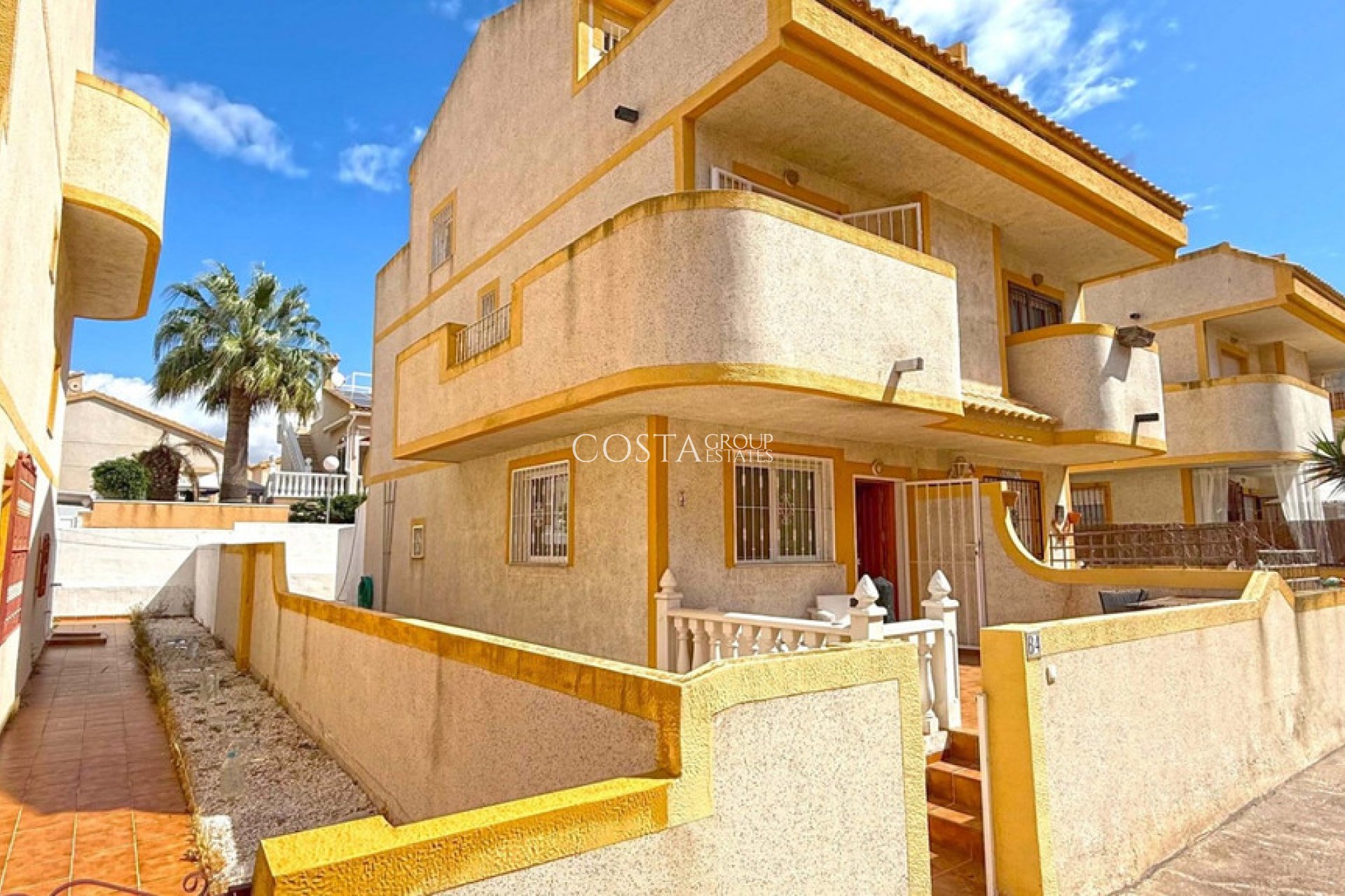 Herverkoop - Villa -
Orihuela Costa - Los Altos