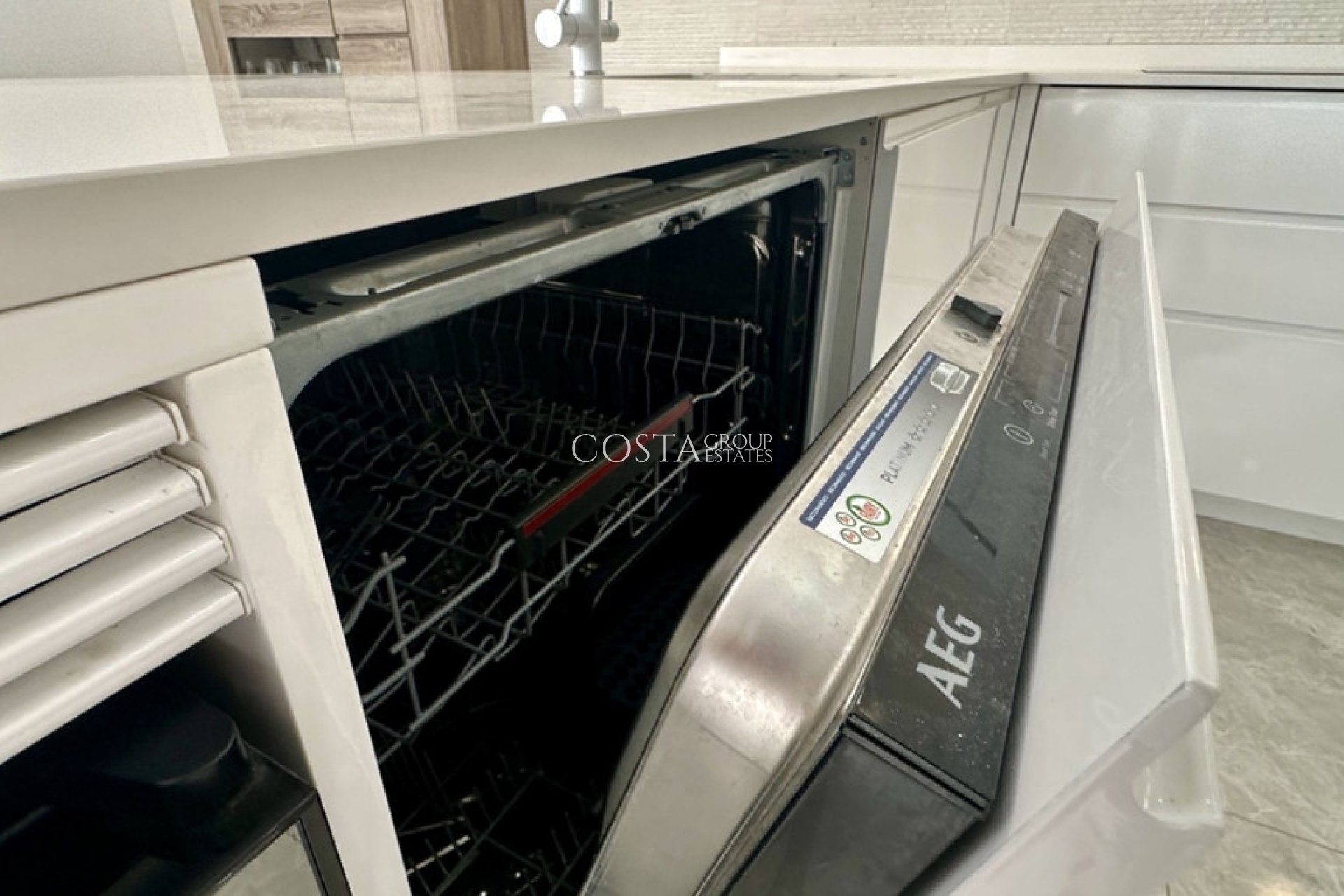 Herverkoop - Villa -
Orihuela Costa - Los Altos