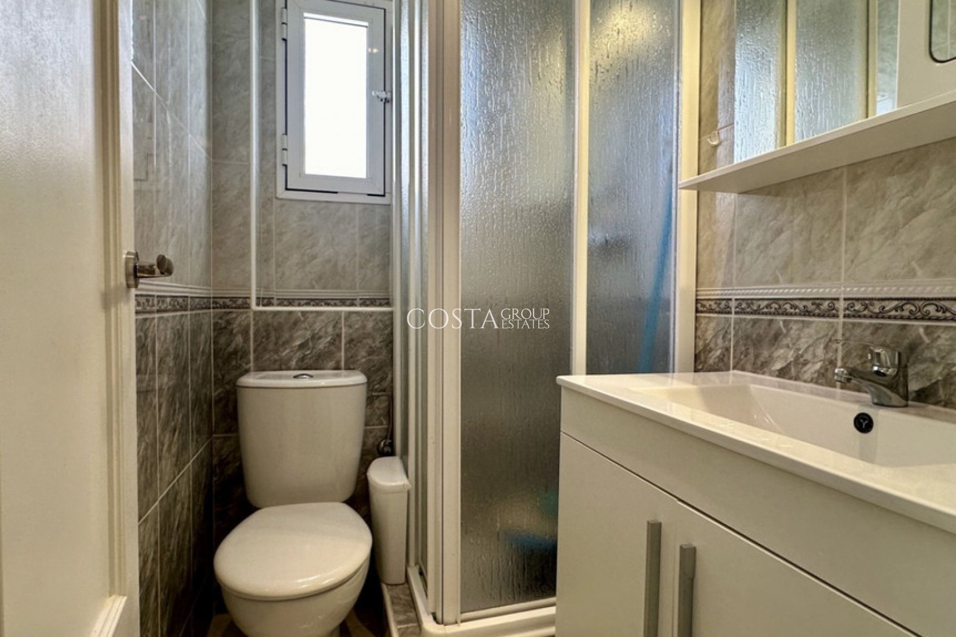 Herverkoop - Villa -
Orihuela Costa - Los Altos