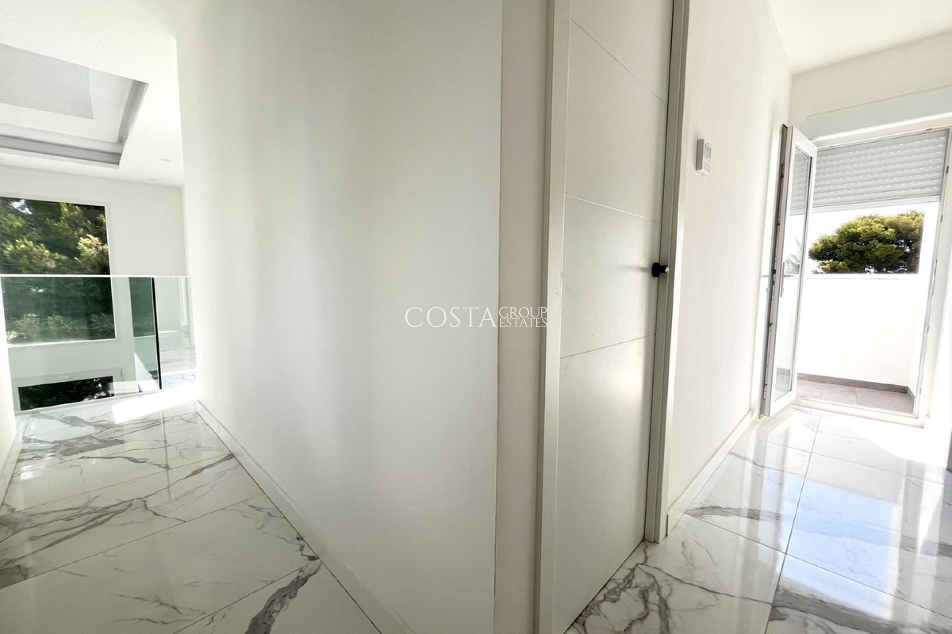 Herverkoop - Villa -
Orihuela Costa - Los Balcones